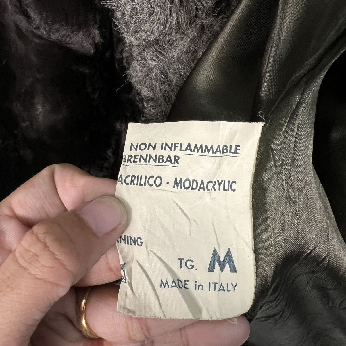 Vintage Vintage 90's VERDE PIU Modacrylic Oversized Coat #4139-C189 Size US M / EU 48-50 / 2 - 14 Thumbnail