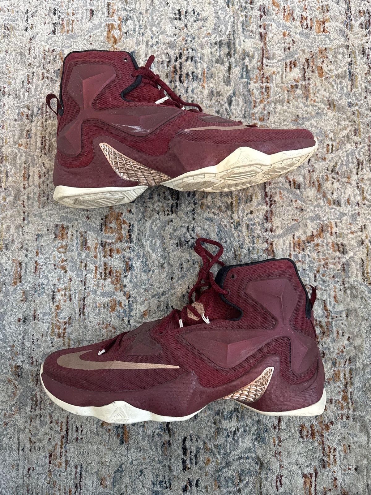 Nike LeBron 13 ‘greatness’ Size US 12 / EU 45 - 2 Thumbnail