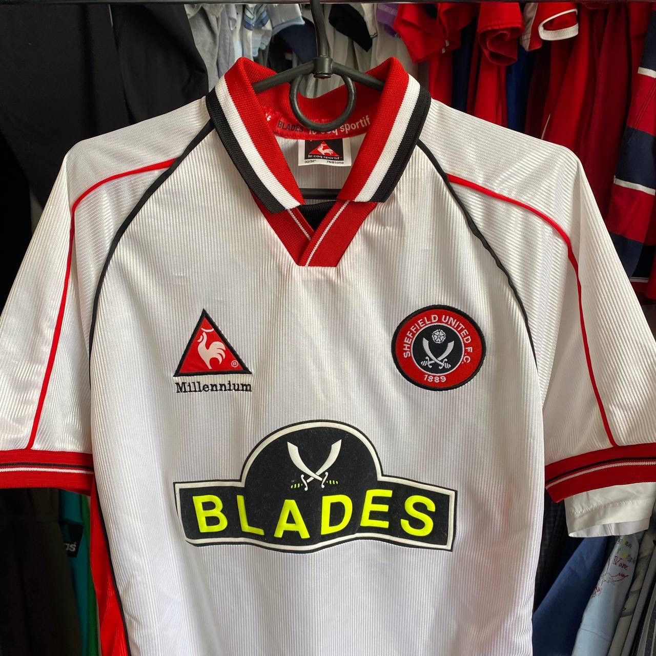 Le Coq Sportif × Vintage Vintage Le Coq Sportif Sheffield United 1996 soccer jersey Size US S / EU 44-46 / 1 - 2 Thumbnail