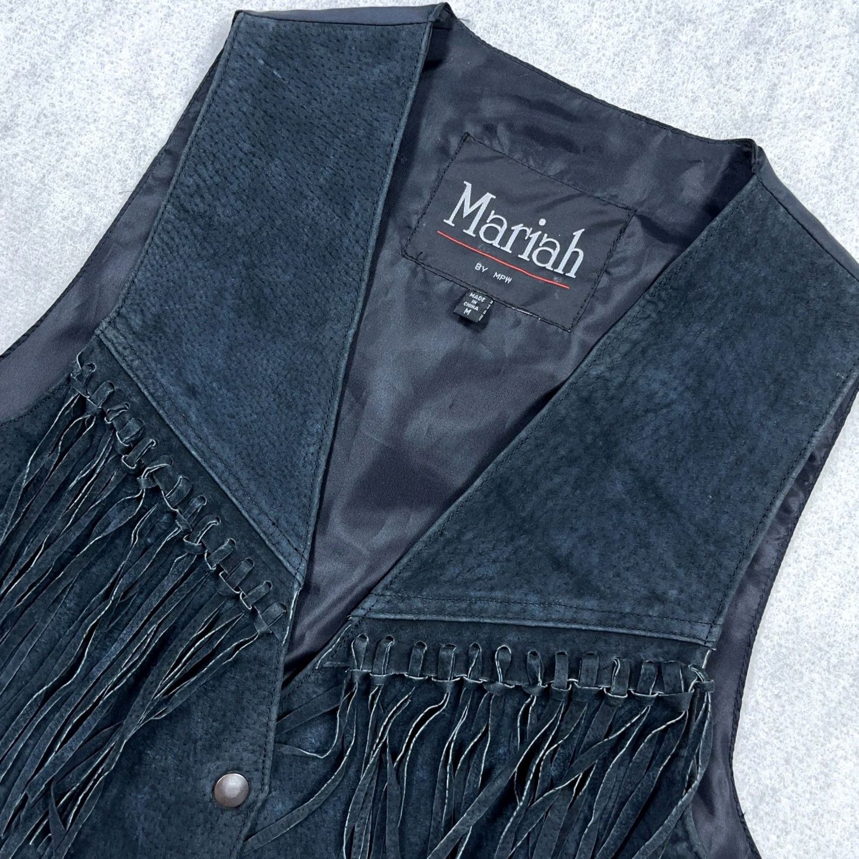 Vintage Mariah Vest Women Medium Black Suede Leather Biker Western Fringe Tassel VintageCowgirl Retro 80s 90s Jam Size M / US 6-8 / IT 42-44 - 2 Thumbnail
