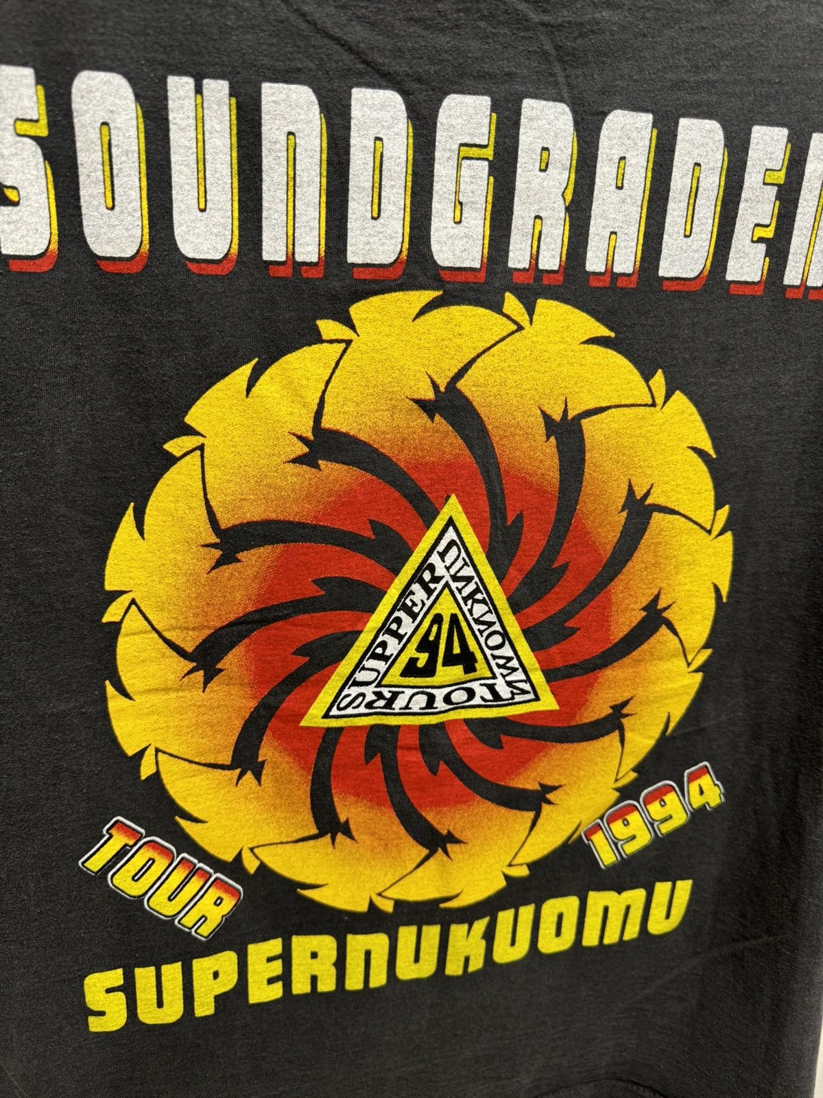 Band Tees Soundgarden Single t-shirt tour 1994 L sz Size US L / EU 52-54 / 3 - 9 Thumbnail