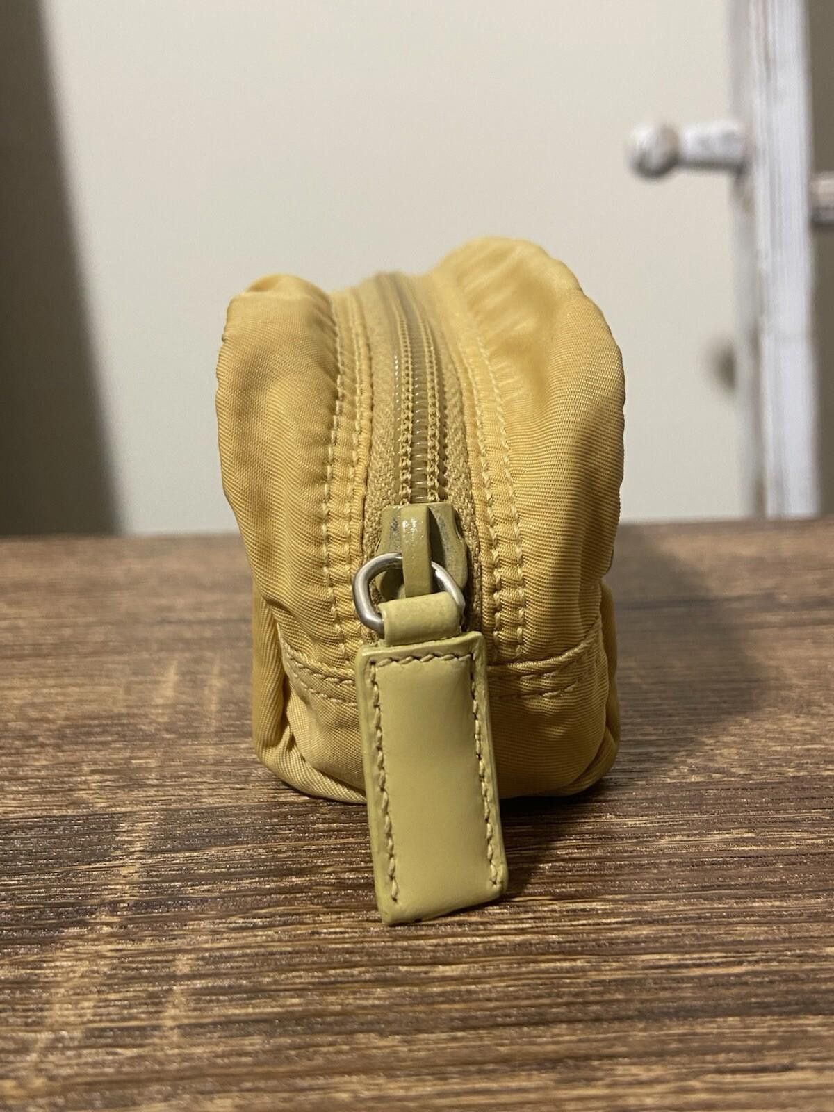 Prada Prada yellow beige small pencil makeup pouch case, great Size ONE SIZE - 8 Thumbnail
