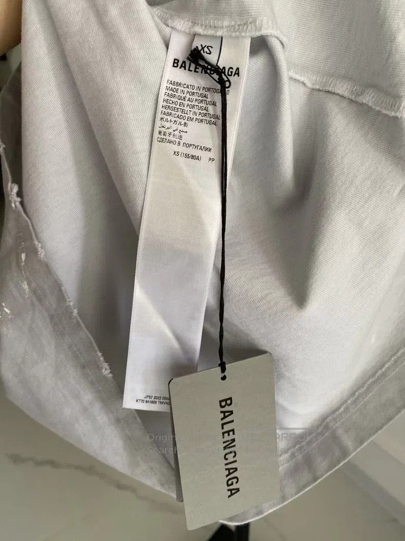 Balenciaga Balenciaga Distressed Graffiti Letter Print Short Sleeve Size US XS / EU 42 / 0 - 5 Thumbnail