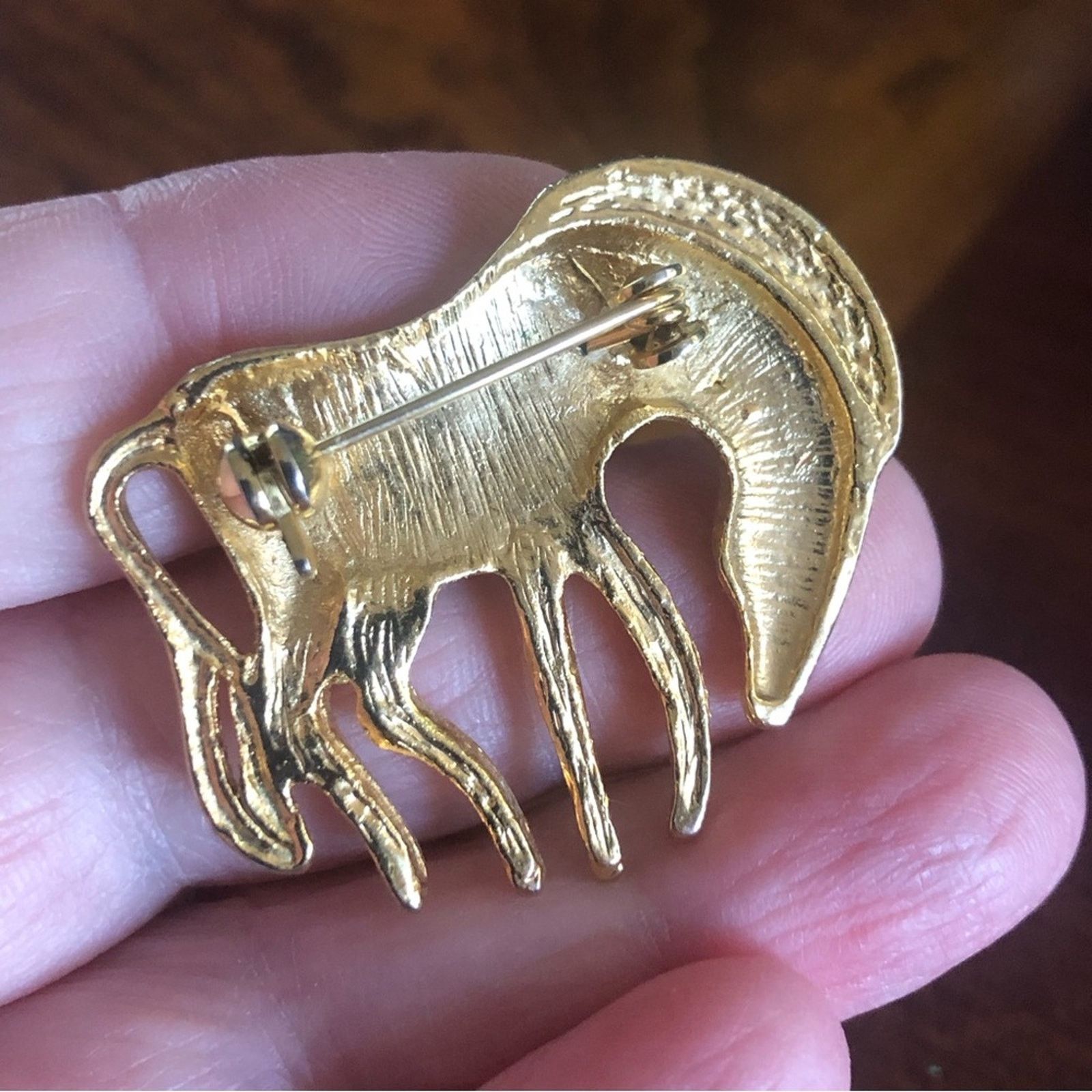 Vintage Vintage gold plated zebra brooch pin Size ONE SIZE - 7 Thumbnail