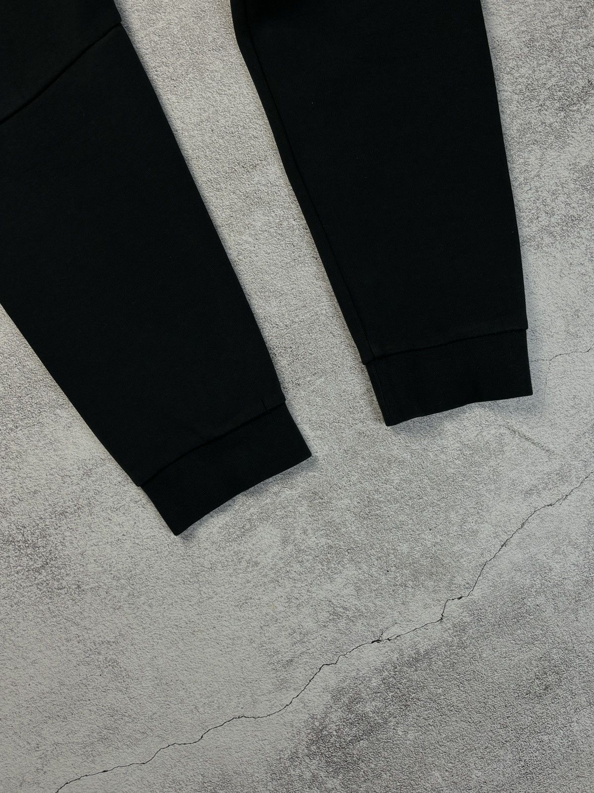 Nike Nike Tech Fleece Black Jogger Sweatpants Streetwear(2019) Size US 36 / EU 52 - 6 Thumbnail