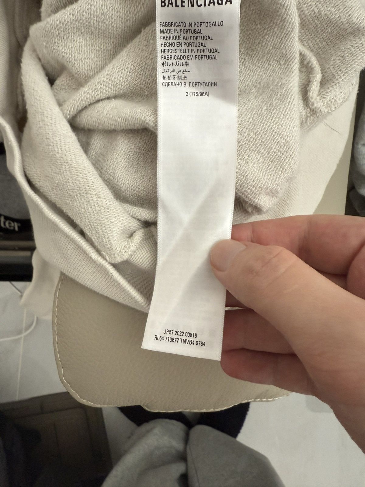 Balenciaga Balenciaga AW22 Be Different Hoodie Sz.2 Size US M / EU 48-50 / 2 - 9 Thumbnail