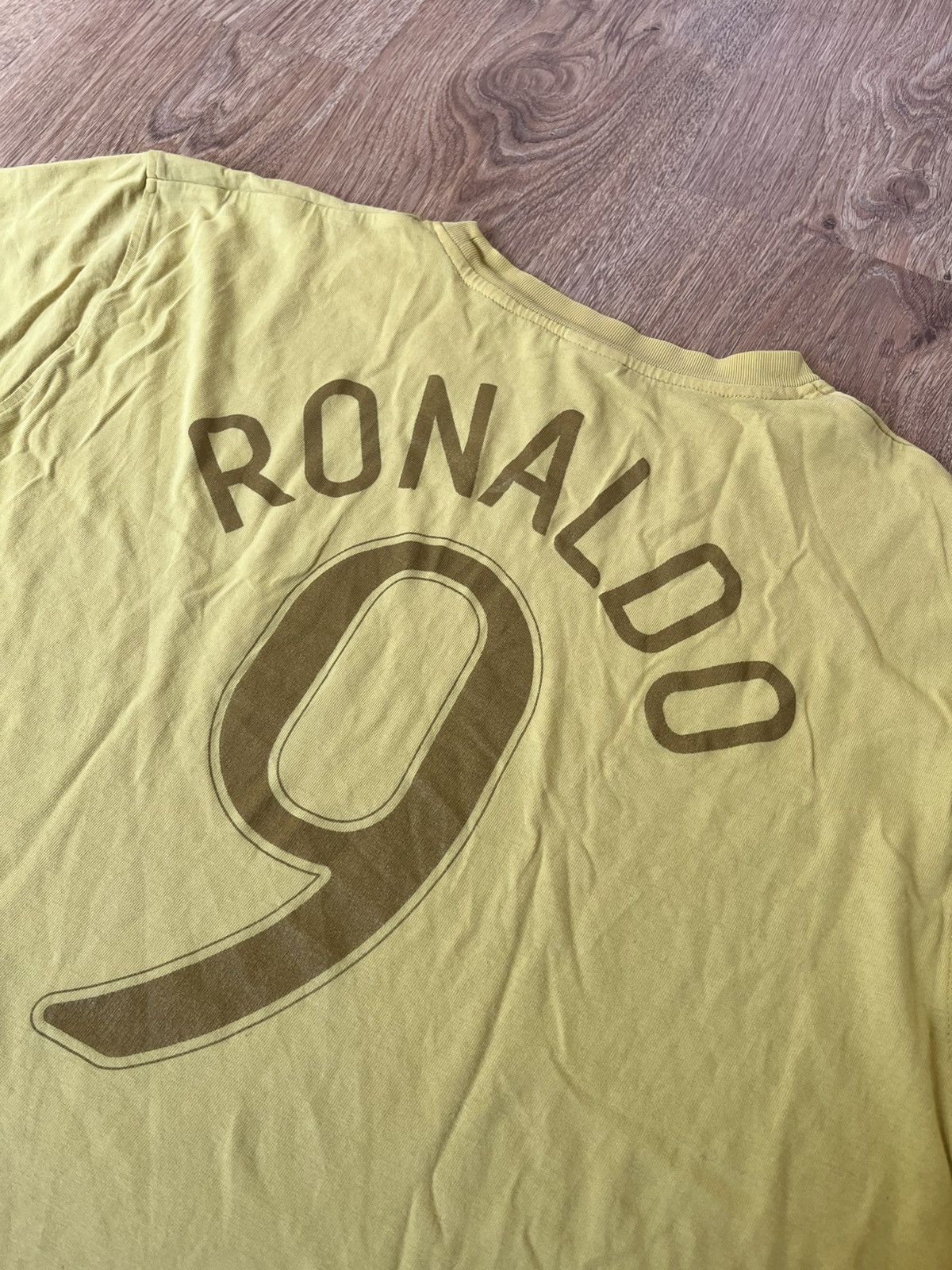 Nike Vintage Nike Brasil Brazil #9 Ronaldo y2k football soccer Size US XL / EU 56 / 4 - 6 Thumbnail
