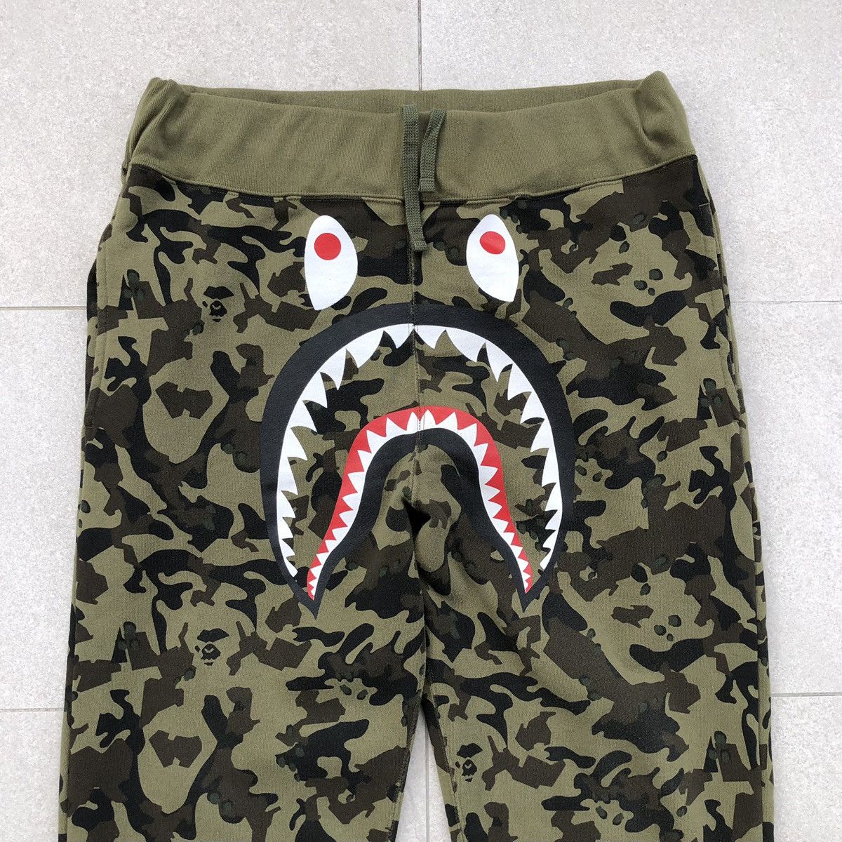 Bape Desert Camo Shark Sweat Pants Size US 36 / EU 52 - 4 Thumbnail