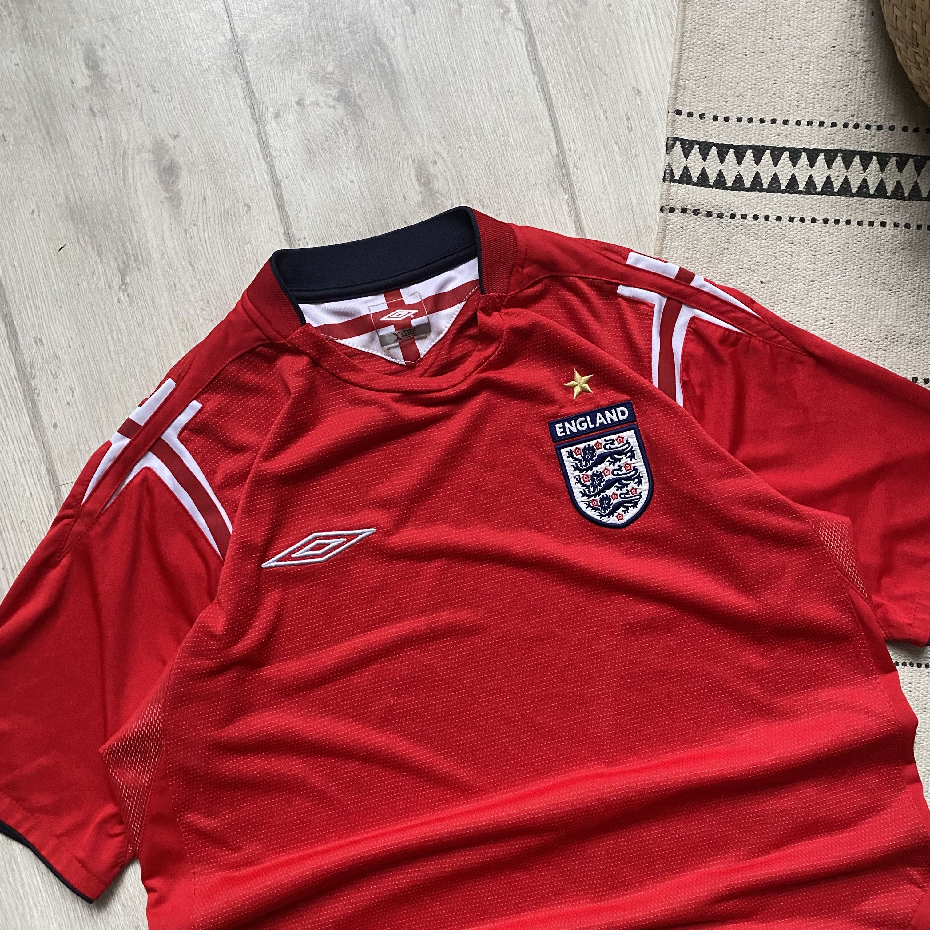 Umbro ⚽️ Blockore Vintage Umbro England Soccer jersey 2004 Size US M / EU 48-50 / 2 - 2 Thumbnail