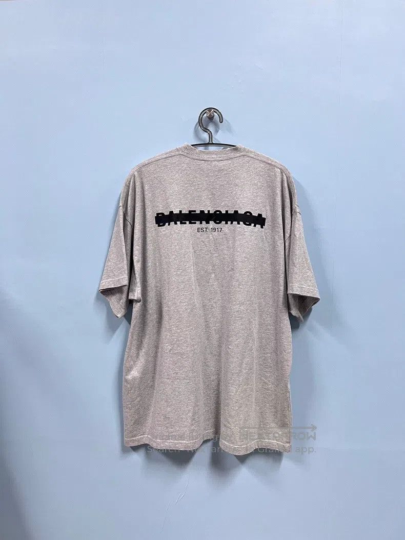 Balenciaga Balenciaga Front and Back Alphabet Logo Scratch Tape Short Size US S / EU 44-46 / 1 - 2 Thumbnail