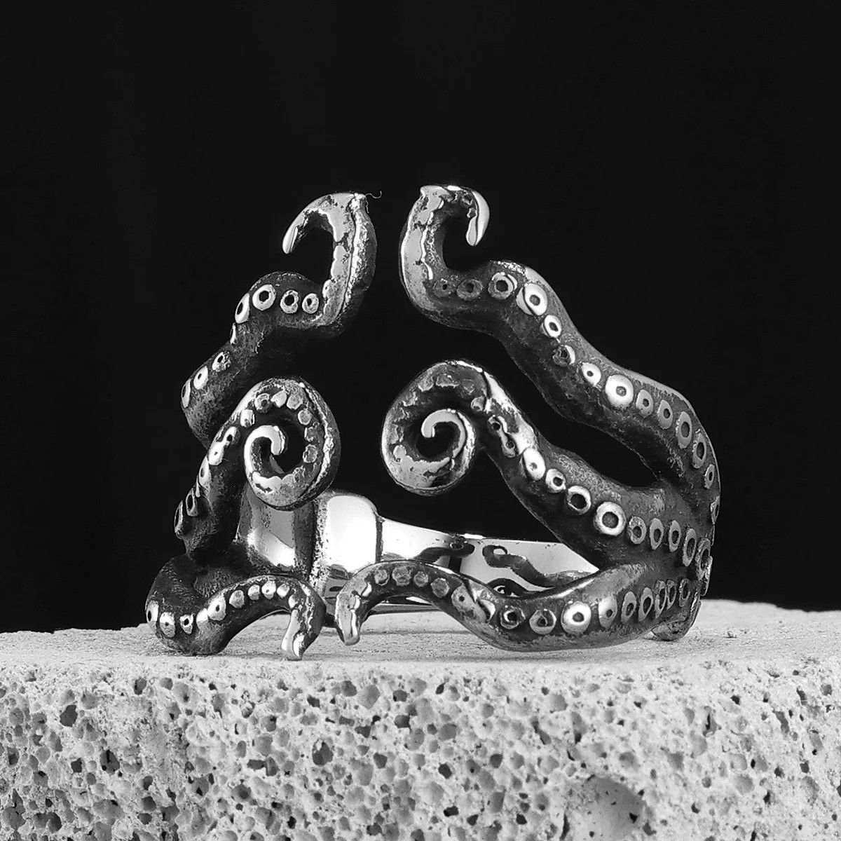 Jewelry Octopus Squid Ring Streetwear Jewelry Fashion Gift Size ONE SIZE - 3 Thumbnail