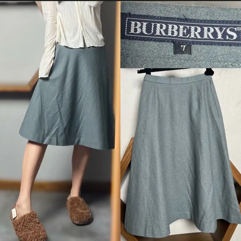 Burberry Burberry Light Blue Wool Midi Skirt Size 23" - 1 Thumbnail