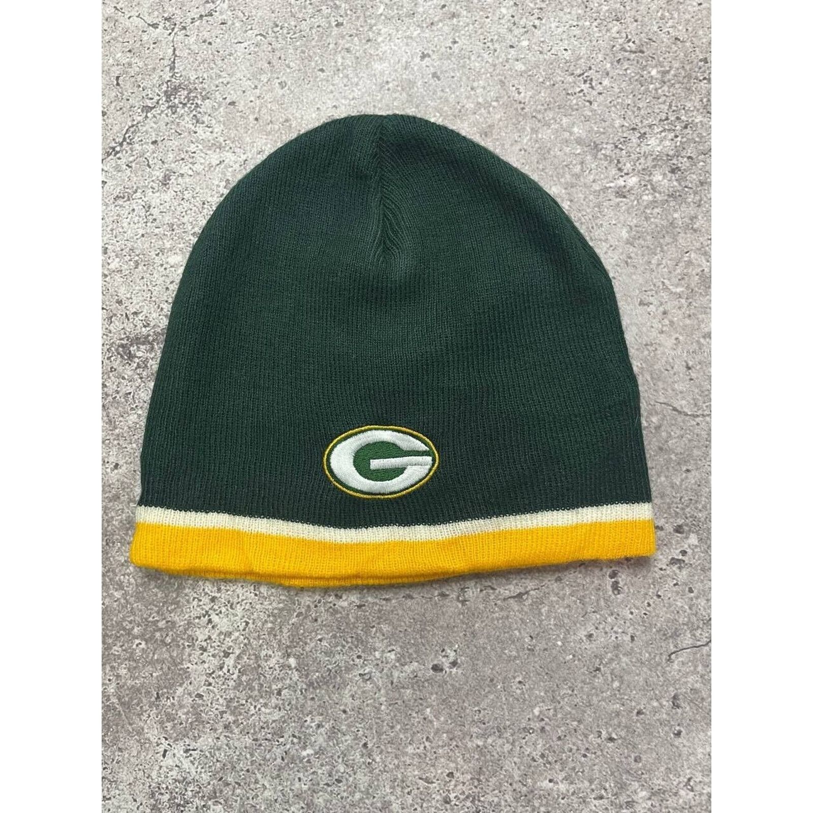 NFL × Vintage Vintage Green Bay Packers Green Yellow Knit Beanie Hat Size ONE SIZE - 1 Thumbnail