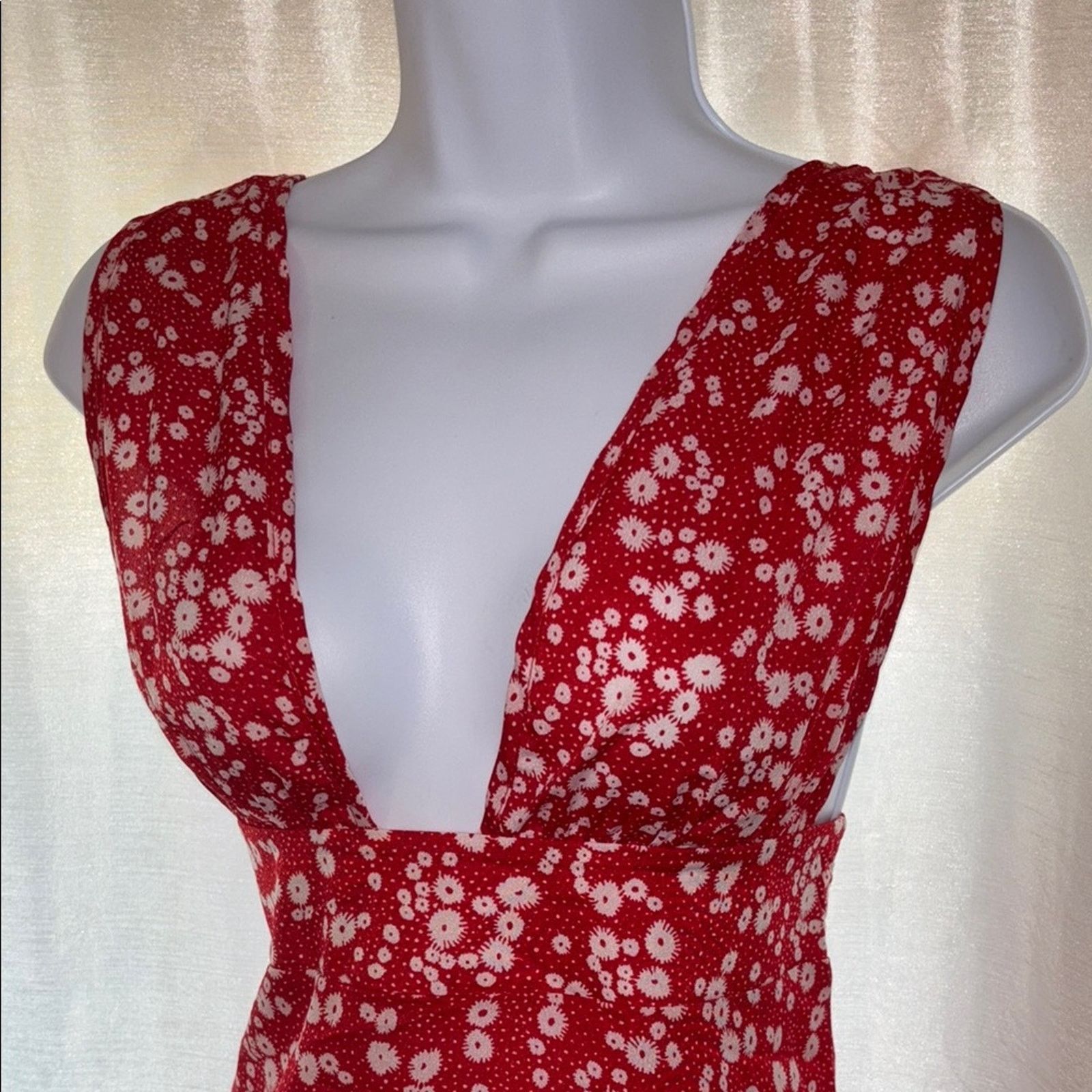 Shein SHEIN Red Floral Deep V-Neck Straps Mini Dress - Small Size S / US 4 / IT 40 - 3 Thumbnail