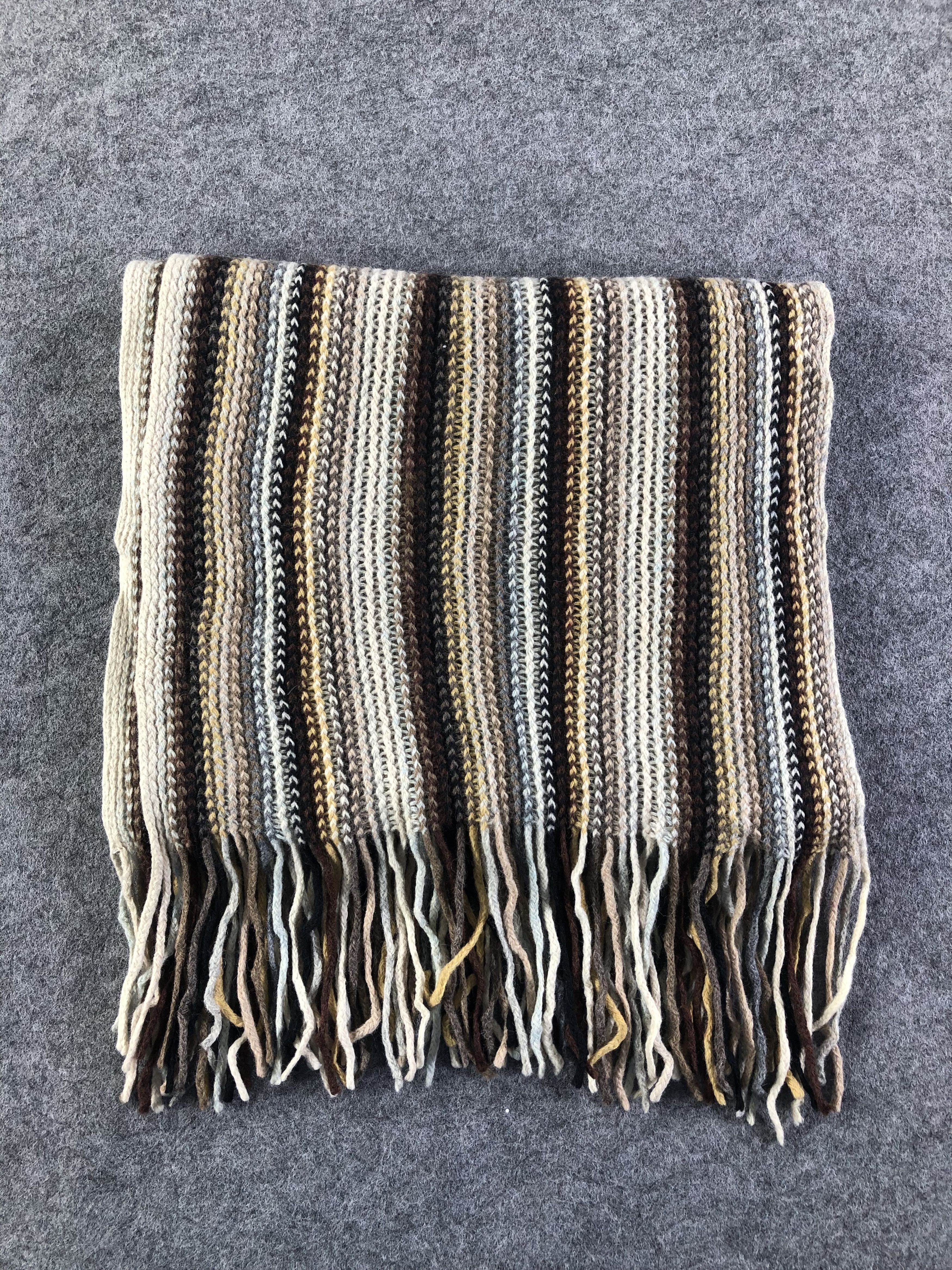 Journal Standard Journal Standard Scarf / Muffler / Neckwear Size ONE SIZE - 6 Thumbnail