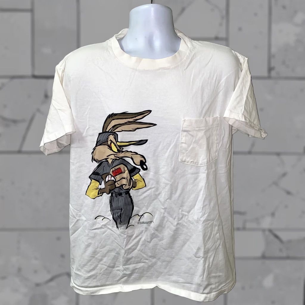 Anvil VINTAGE Anvil T-Shirt Mens White USA Made Wilie E Coyote XL Size US XL / EU 56 / 4 - 1 Thumbnail