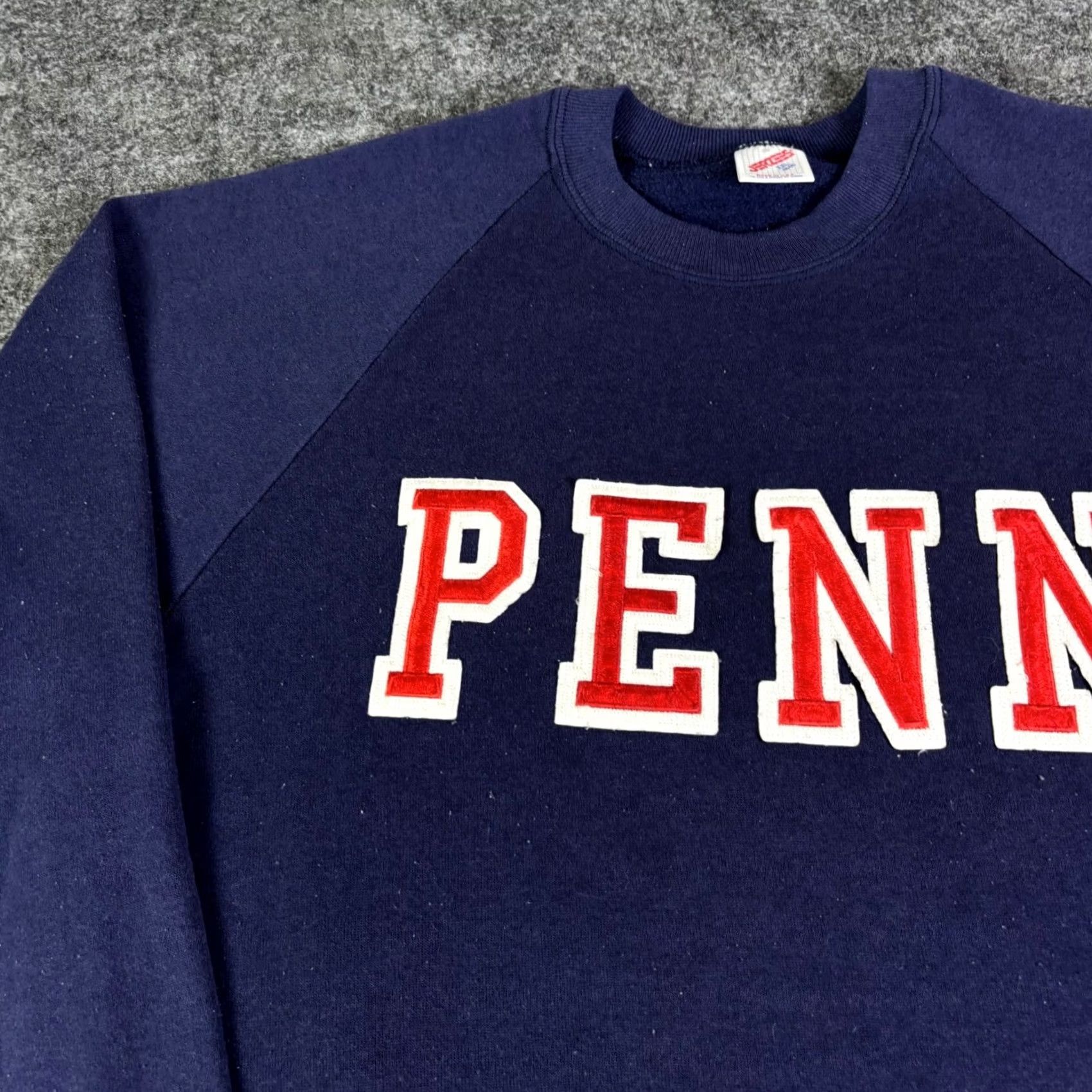Jerzees VINTAGE Jerzees Penn University Sweatshirt Mens 2XL Navy Blue Raglan USA Crew Neck Fleece Logo Pullover/All Seasons Size US XXL / EU 58 / 5 - 8 Thumbnail