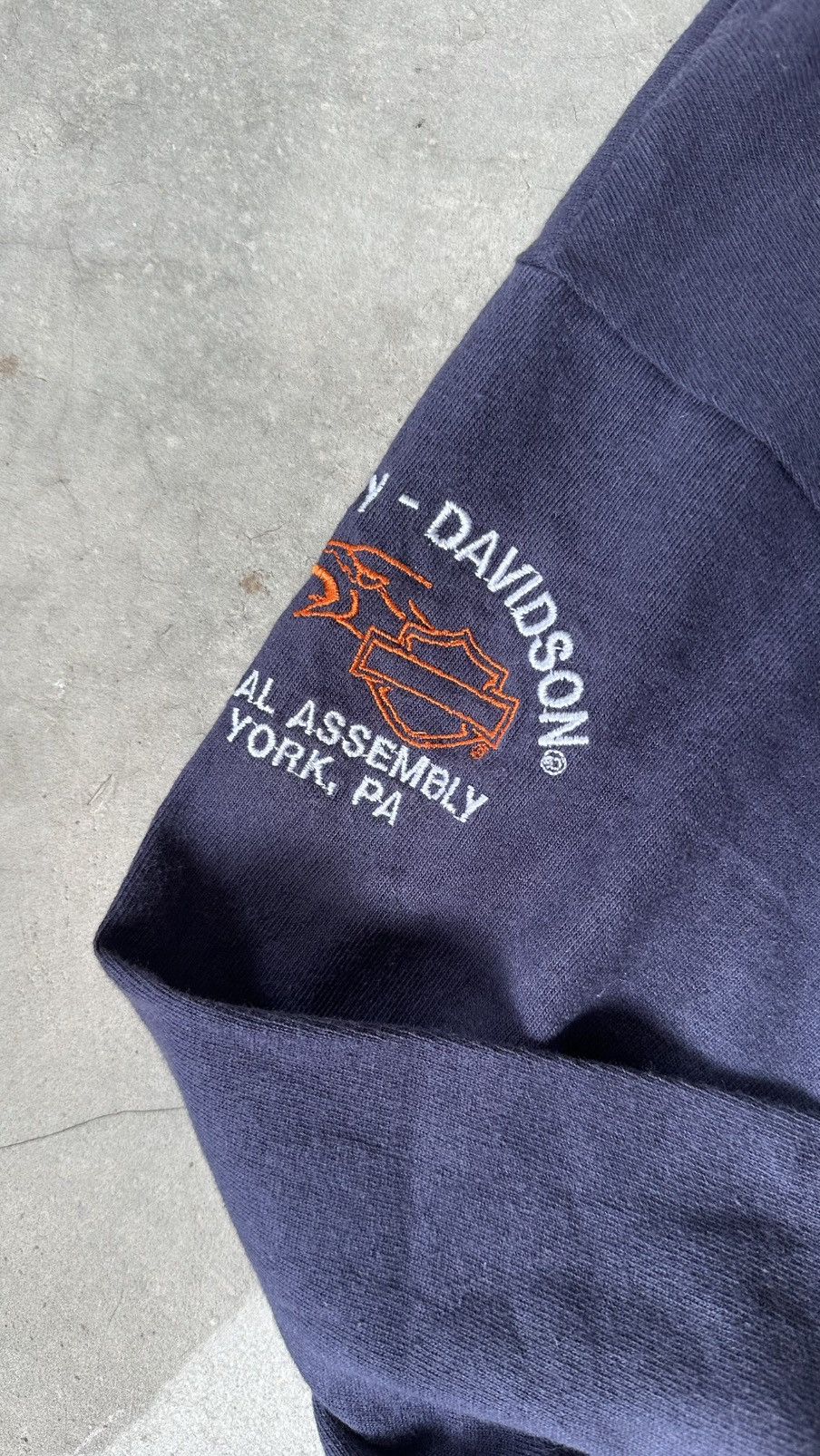 Harley Davidson VINTAGE Y2K HARLEY DIVIDSON BUTTON LS TEE Size US L / EU 52-54 / 3 - 5 Thumbnail