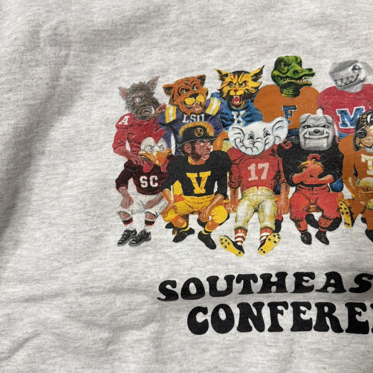 Hanes Don Collin's SEC crewneck Size US S / EU 44-46 / 1 - 3 Thumbnail