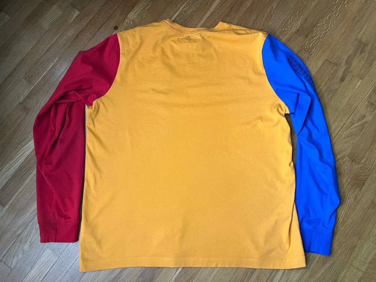 Nike Nike Barcelona F.C. soccer jersey long sleeve tee Size US XL / EU 56 / 4 - 2 Thumbnail