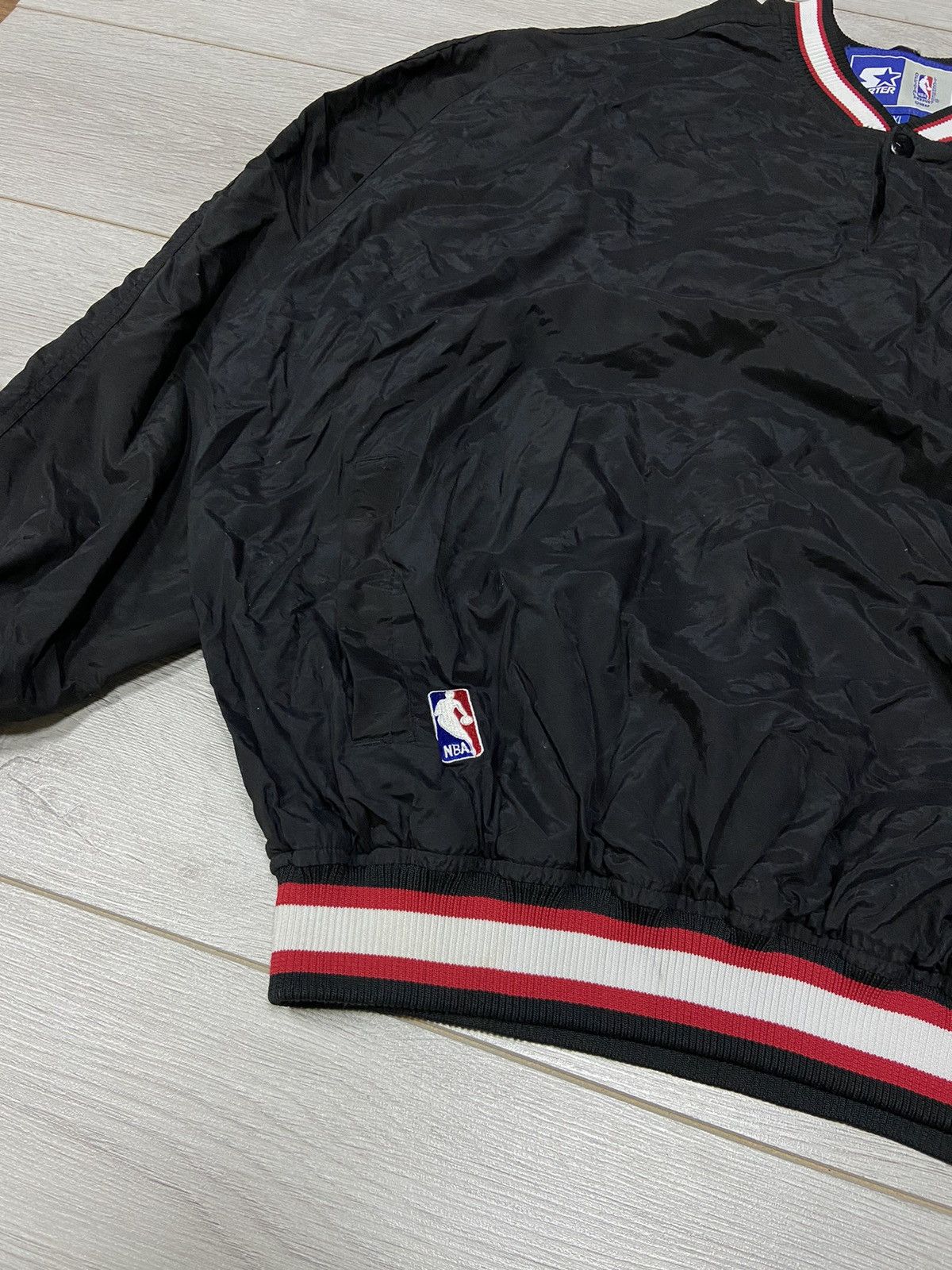 NBA Chicago Bulls KOREA vintage nylon big logo sweatshirt jacket Size US XXL / EU 58 / 5 - 7 Thumbnail