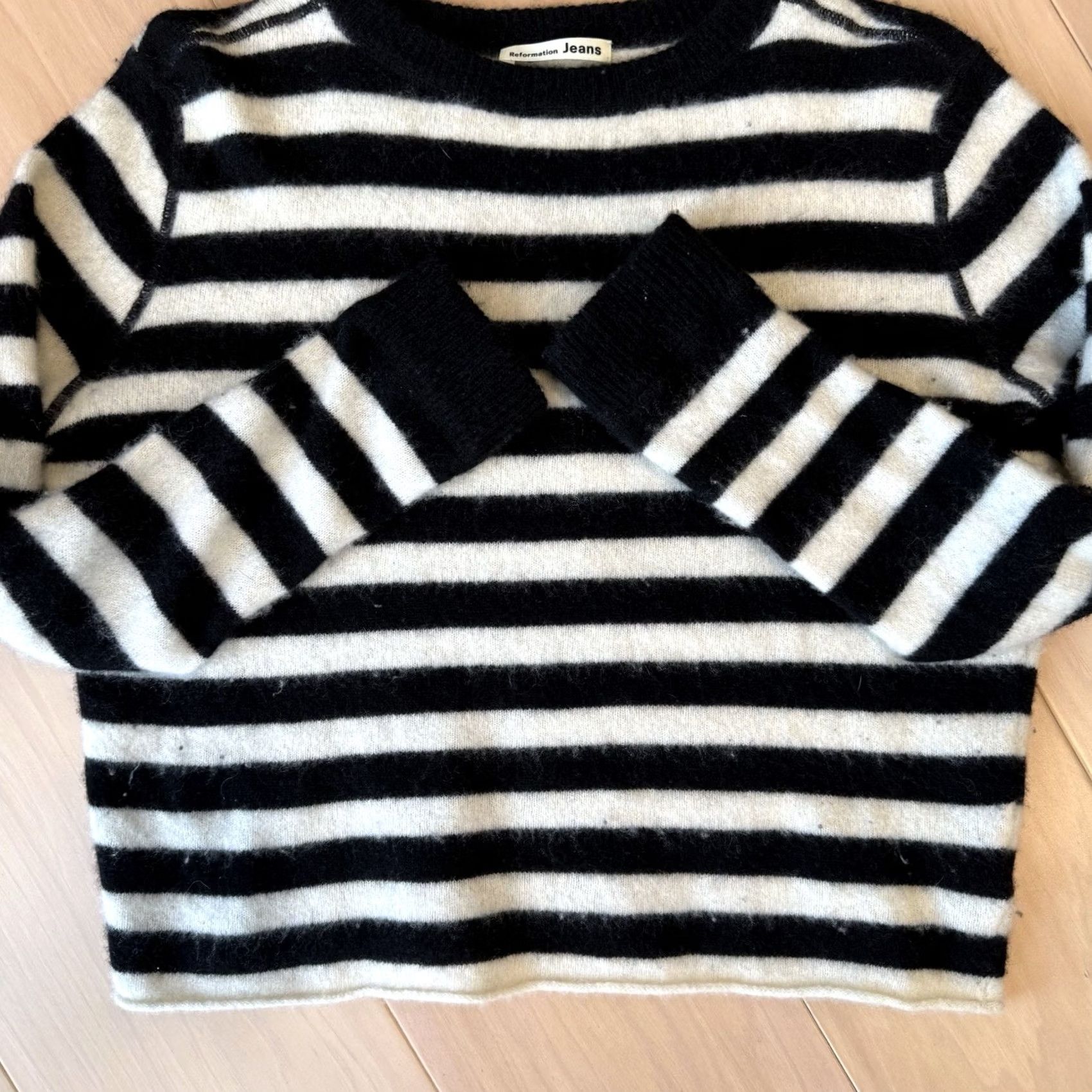 Reformation Reformation Sweater Women's S Black White Striped Cashmere Knit Pullover Logo Long Sleeve Winter Fall Spring Designer New York Size S / US 4 / IT 40 - 6 Thumbnail