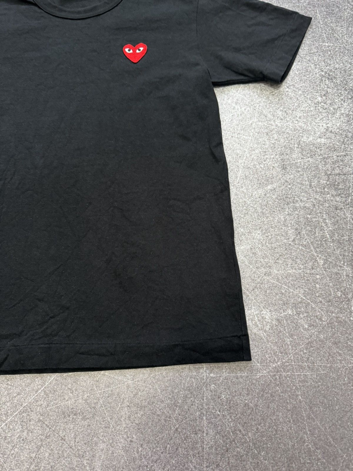 Comme des Garcons PLAY Comme Des Garçon PLAY Tee Made In Japan Size US M / EU 48-50 / 2 - 5 Thumbnail