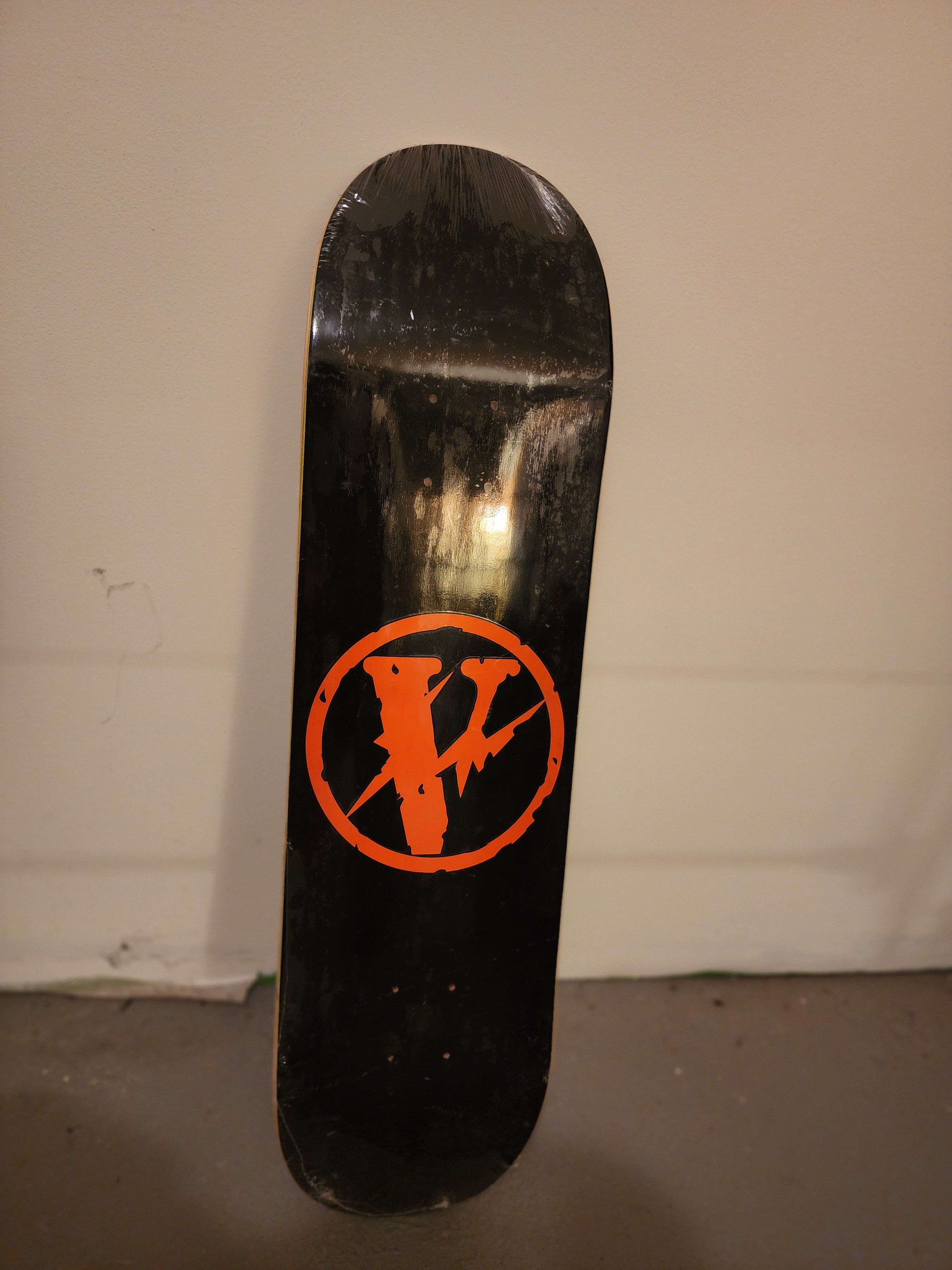 Vlone Vlone skateboard deck set Size ONE SIZE - 4 Thumbnail