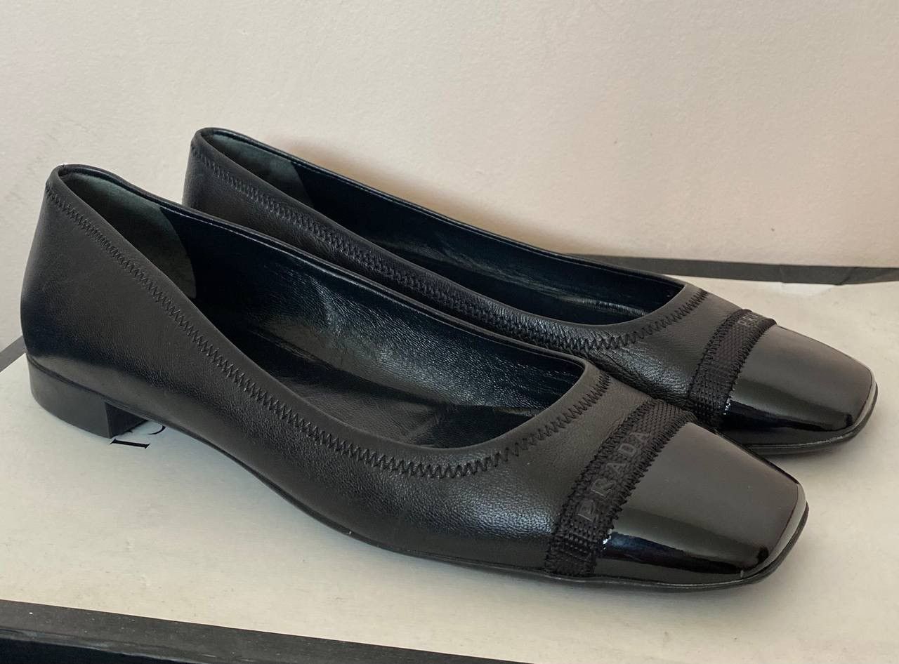 Prada Prada Patent leather ballet flats Size US 6 / IT 36 - 2 Thumbnail