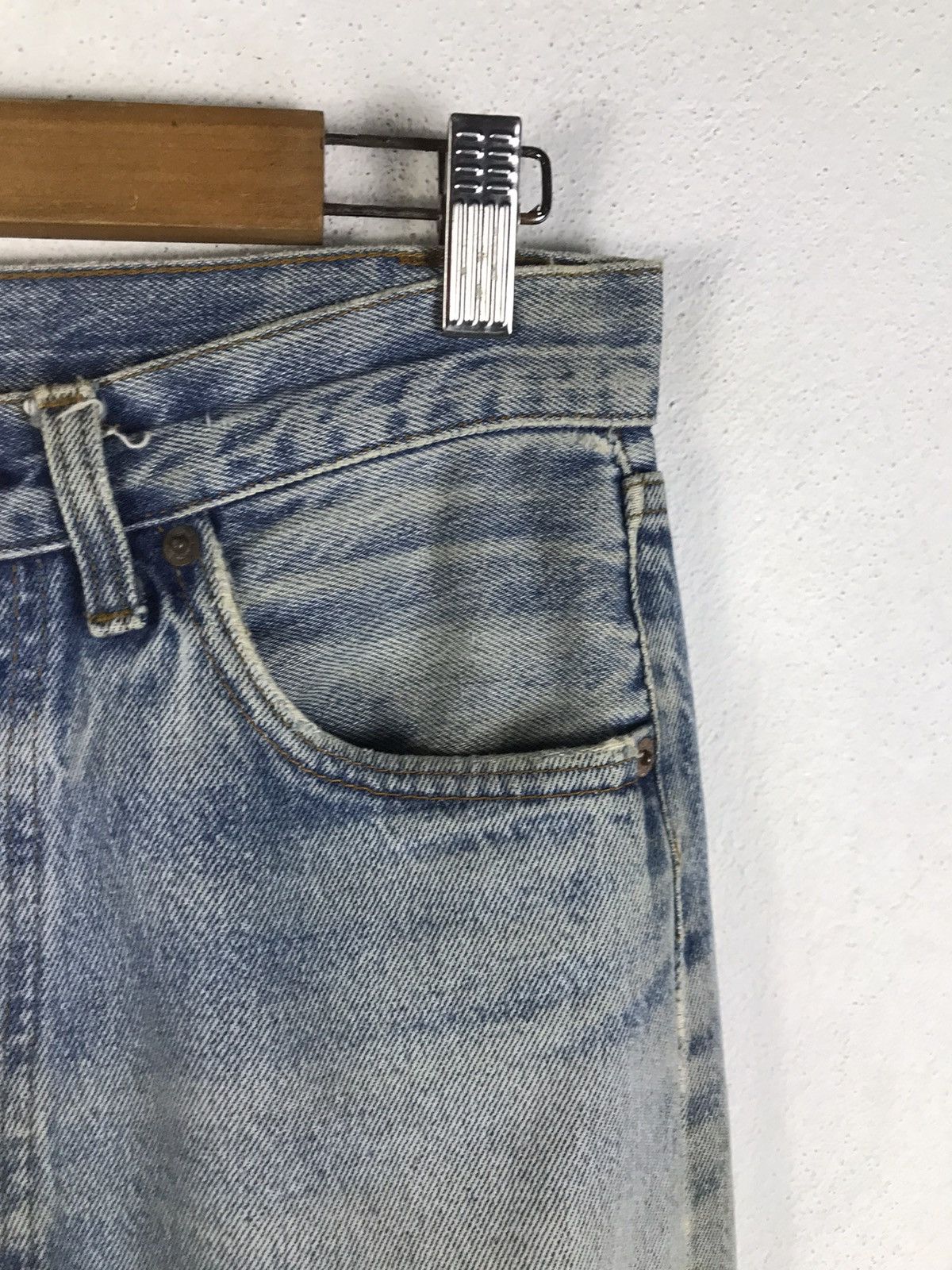 Levi's Thrashed Vintage 80s Levi’s 501 Denim Jeans Made in USA Size US 29 - 6 Thumbnail