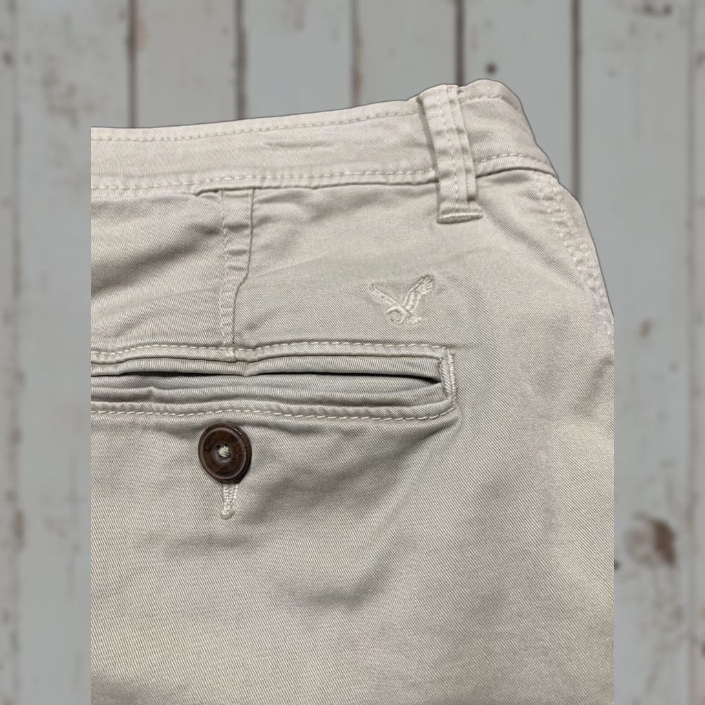 American Eagle Outfitters VINTAGE American Eagle Cargo Shorts Men 30 Waist Tan Cotton Spandex Casual Classic Fit Size US 30 / EU 46 - 1 Thumbnail