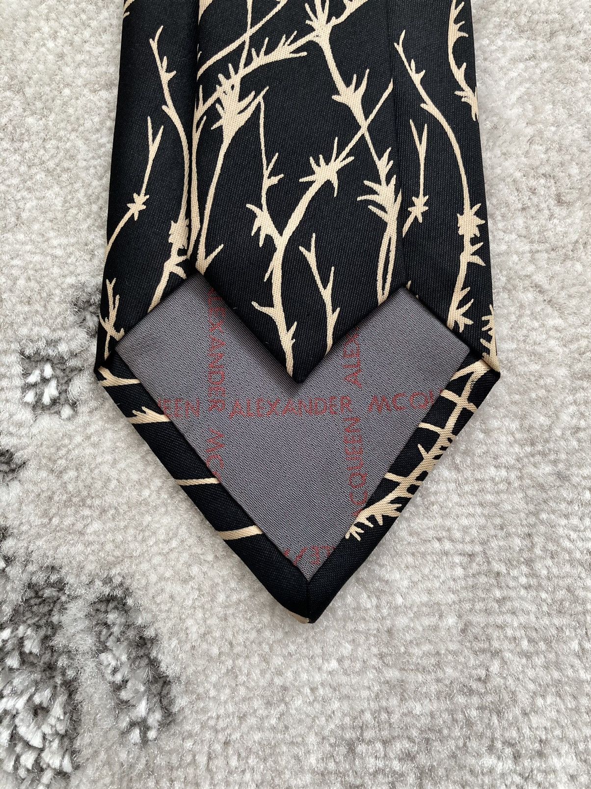 Alexander McQueen S/S 1996 “The Hunger” Silk Thorn Necktie Size ONE SIZE - 6 Thumbnail