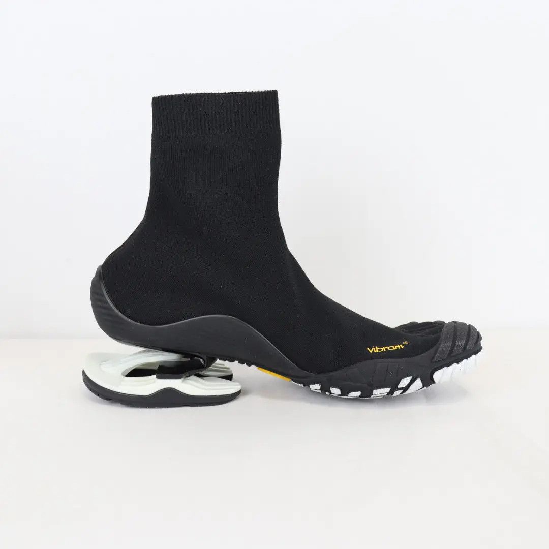 Balenciaga o1rshd1 Q:2 / Flex Five Toe Socks Boots in Black/white Size US 8 / EU 41 - 8 Thumbnail