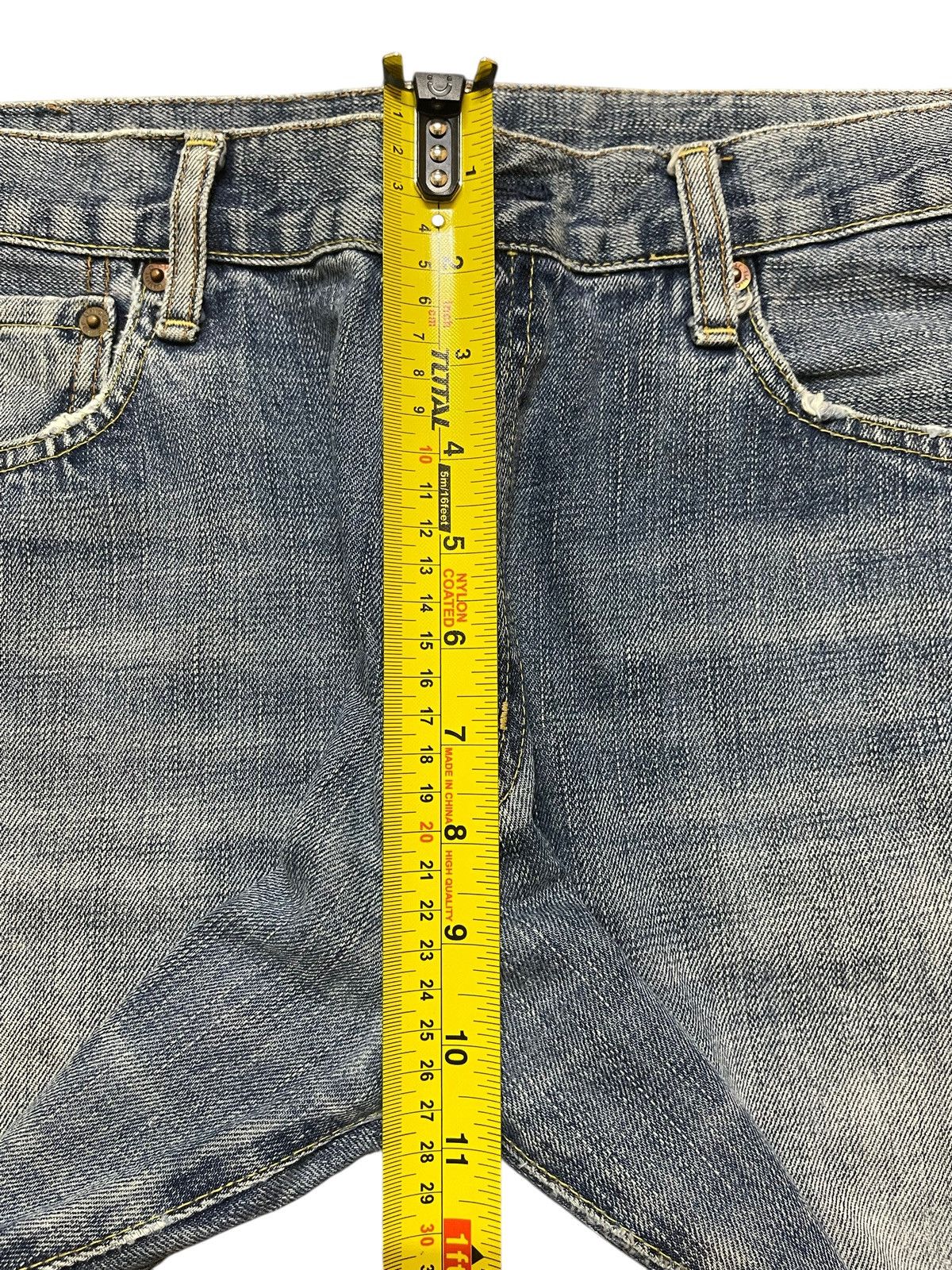 Uniqlo Vintage Japanese Uniqlo Blue Faded Wash Distressed Baggy Size US 34 / EU 50 - 15 Thumbnail