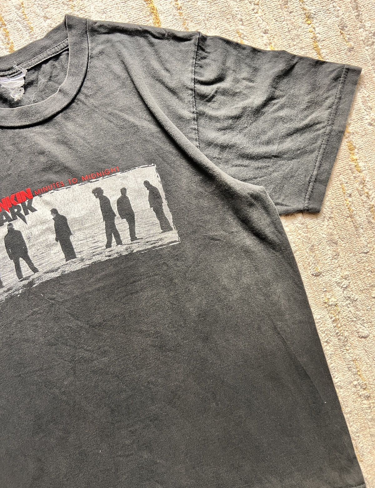 Band Tees × Vintage Vtg y2k Linkin Park Minutes To Midnight Promo Tshirt Size US M / EU 48-50 / 2 - 4 Thumbnail