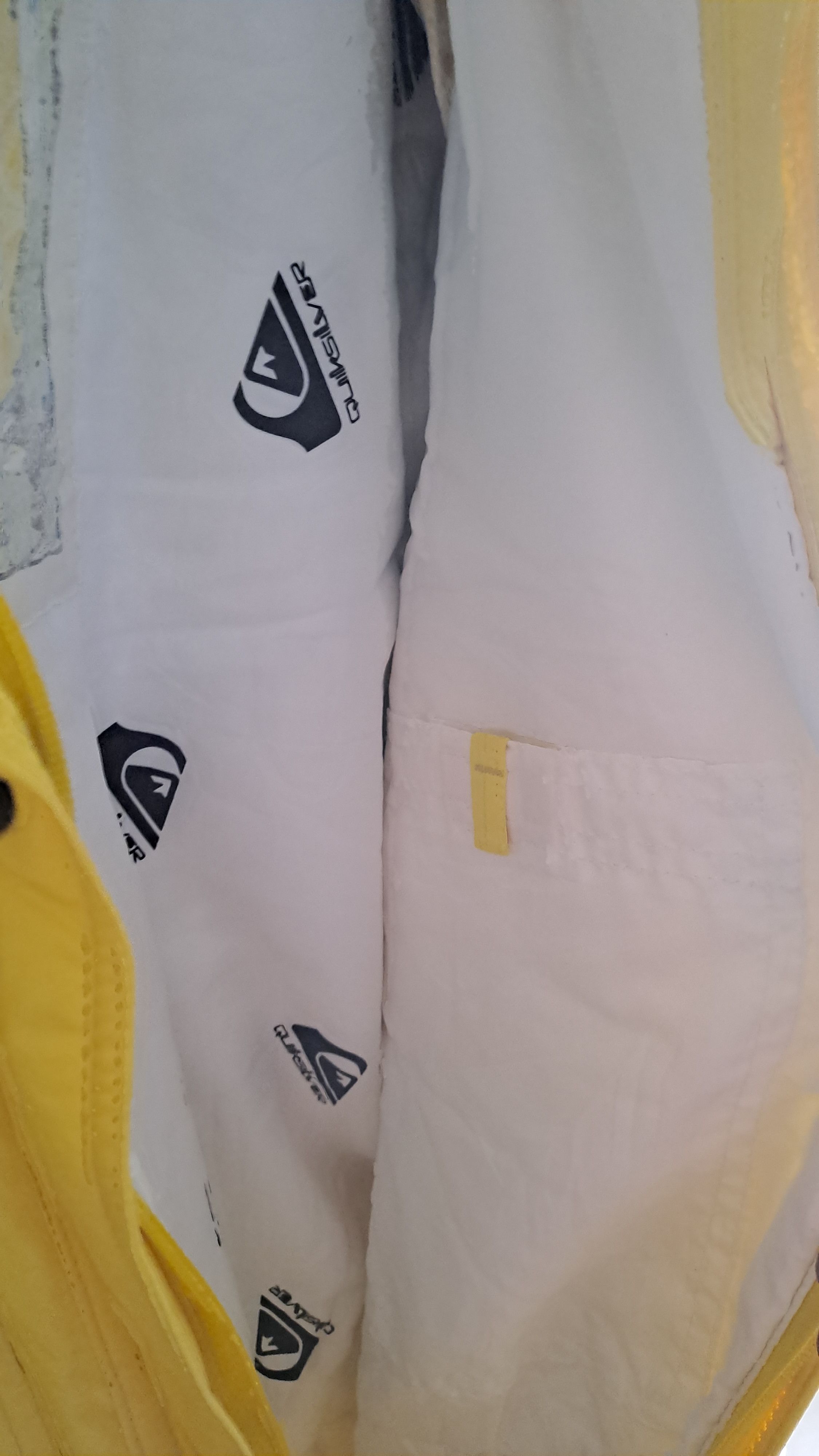 Other Vintage Quiksilever Ski Suit crazy pattern 80s 90s Size US L / EU 52-54 / 3 - 14 Thumbnail
