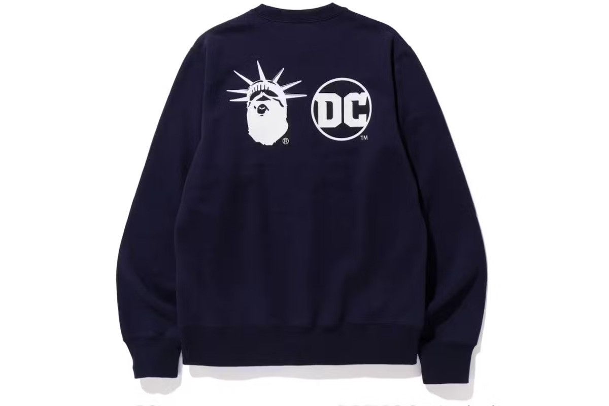 Bape BAPE x DC Superman Crewneck Navy Size US L / EU 52-54 / 3 - 3 Thumbnail