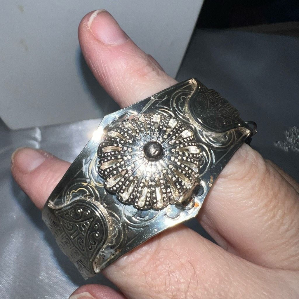 Vintage Silver Plated Vintage Hamsa and Camel Ethnic Cuff Bracelet Size ONE SIZE - 6 Thumbnail