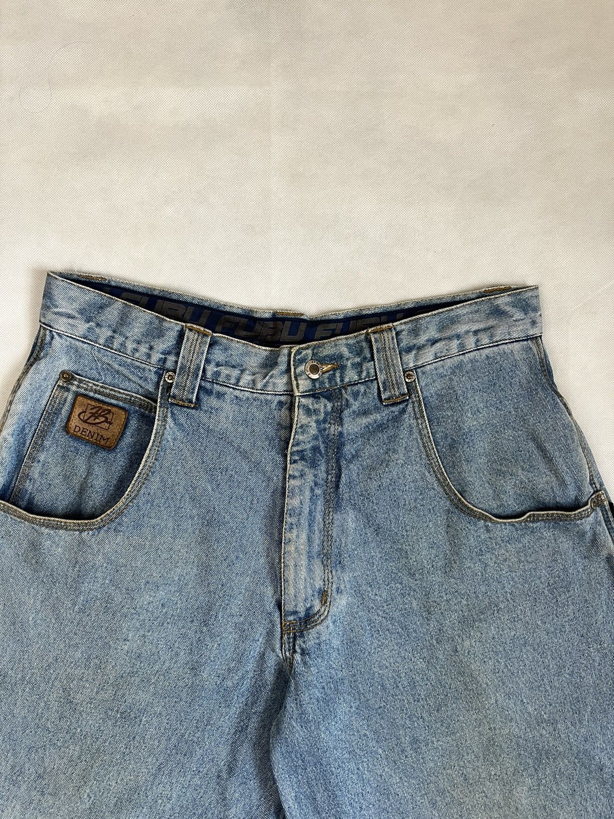 Ecko Unltd. Vintage Y2K Fubu Denim Leather Patch Baggy Jorts Size US 34 / EU 50 - 3 Thumbnail