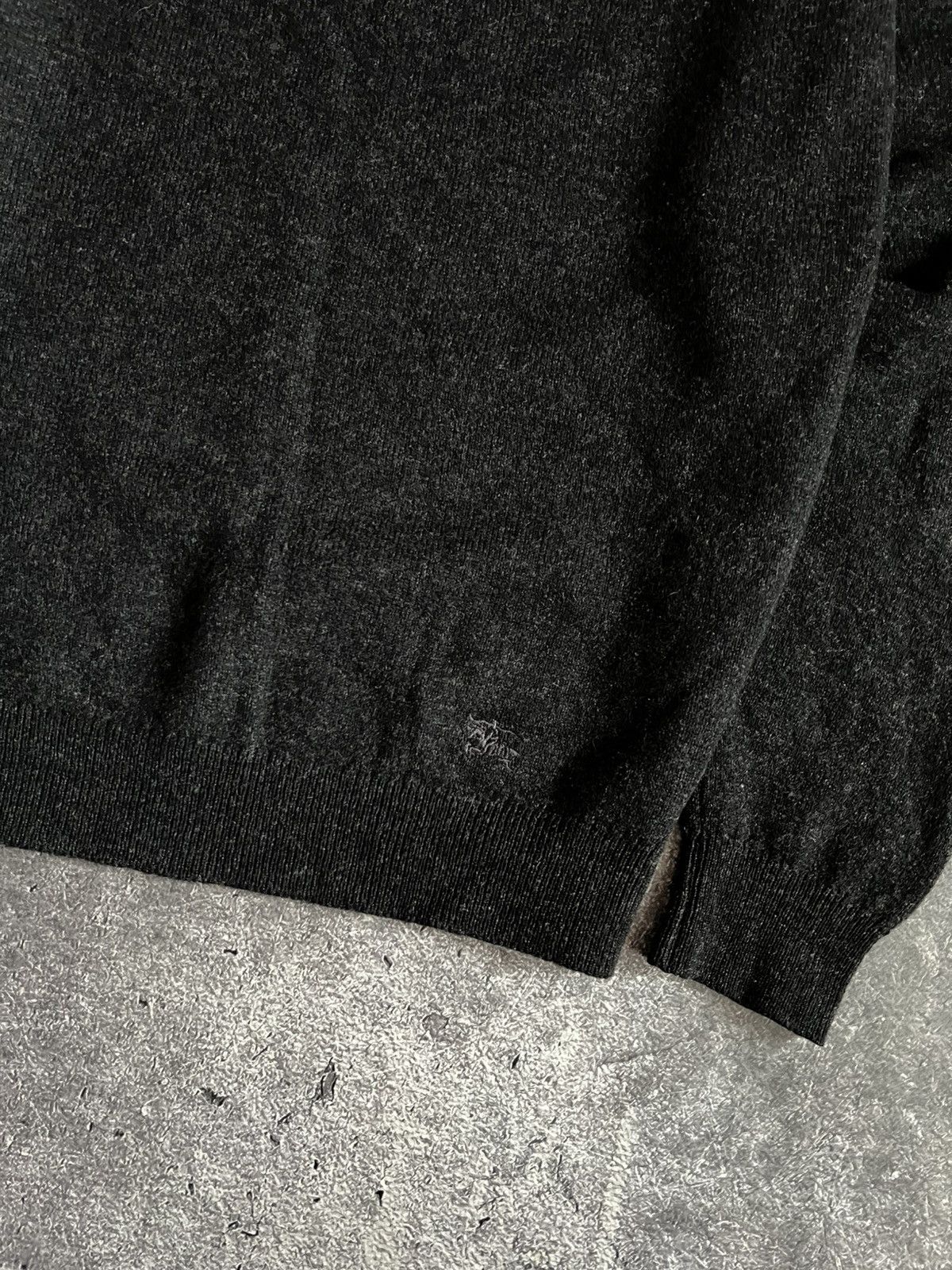 Burberry Vintage Burberry wool sweater Size US L / EU 52-54 / 3 - 4 Thumbnail