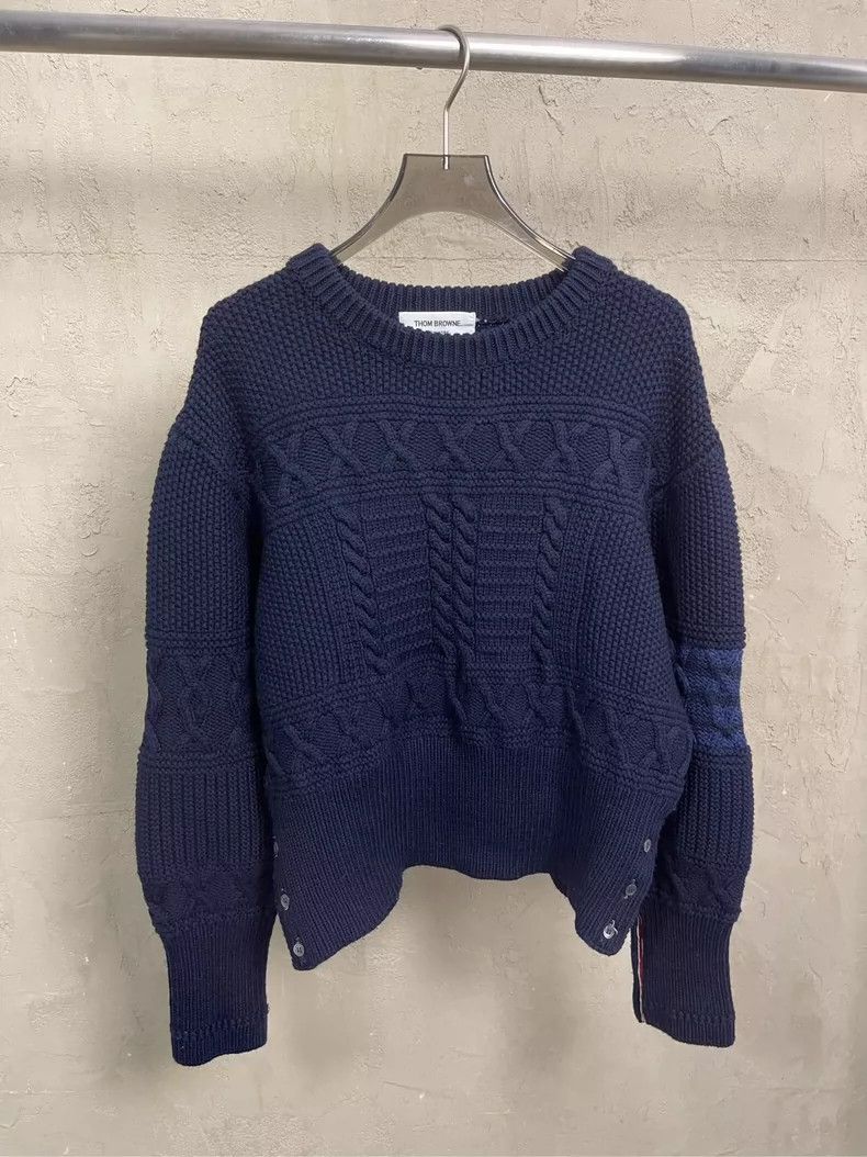 Thom Browne Thom Browne size4 Blue and green jacquard round collar wool Size US XL / EU 56 / 4 - 1 Thumbnail