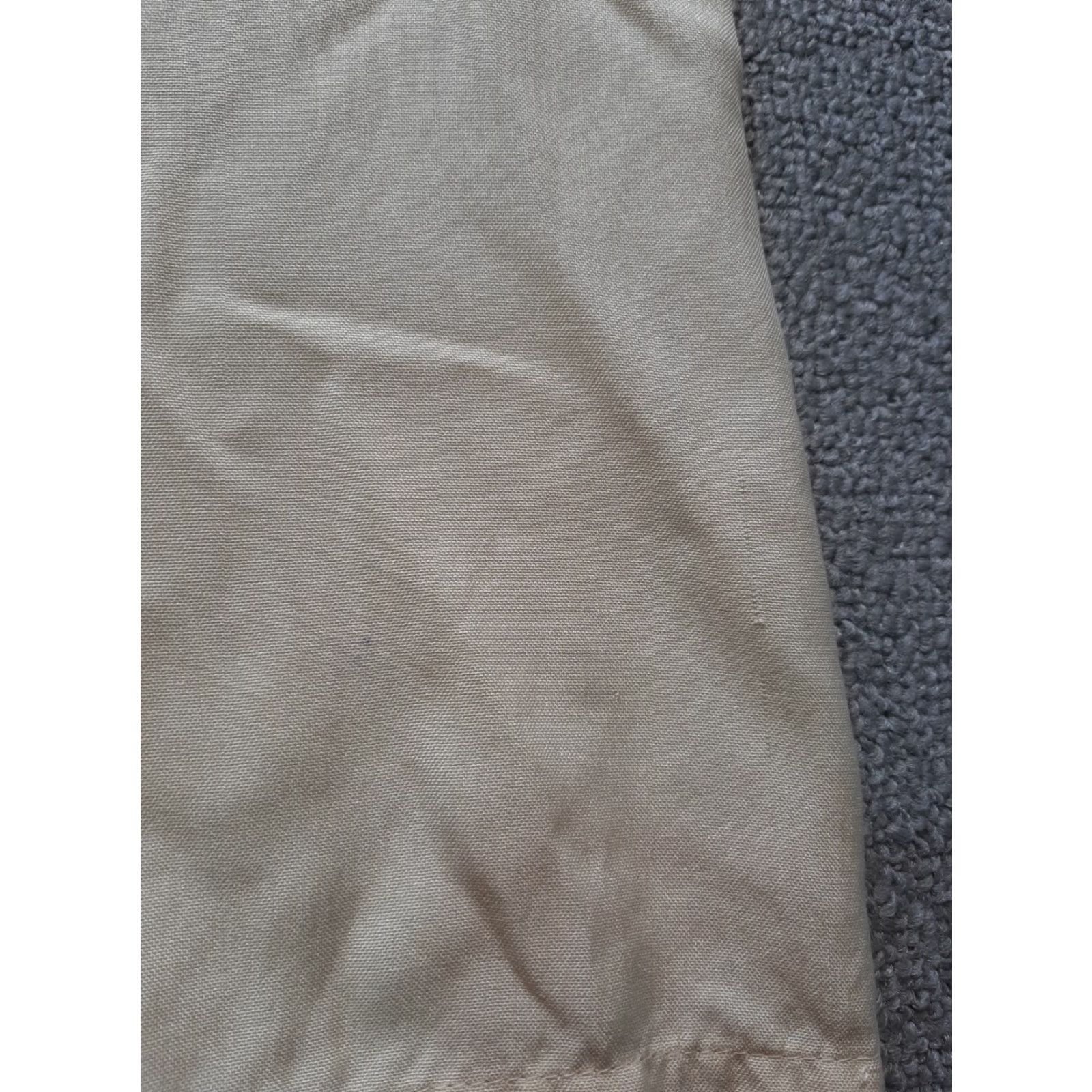 Vintage Anna Gray Short Sleeve Top Silk Button-Up Padded Shoulders Pocket Womens Small S Beige Shirt Size S / US 4 / IT 40 - 2 Thumbnail