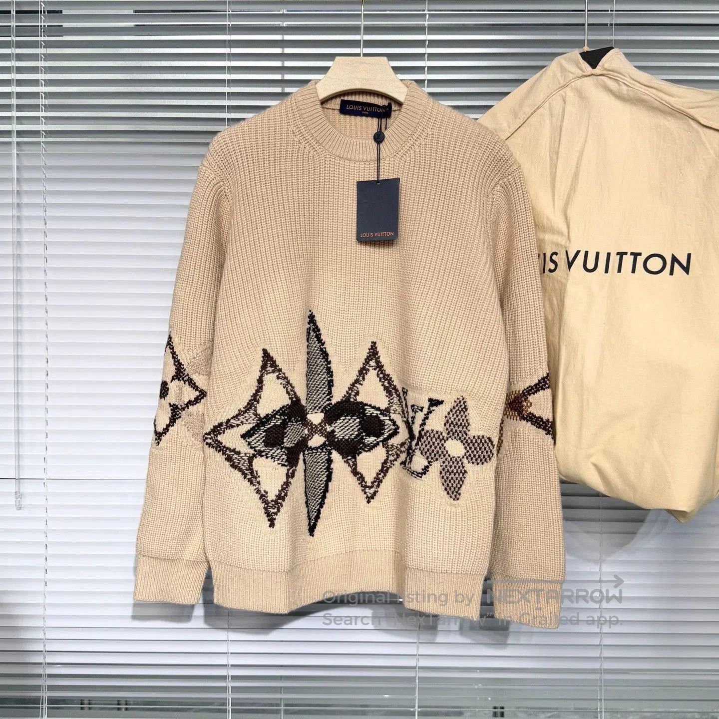 Louis Vuitton LV Ski Series Triple Flower Logo Sweater. Size US S / EU 44-46 / 1 - 1 Thumbnail