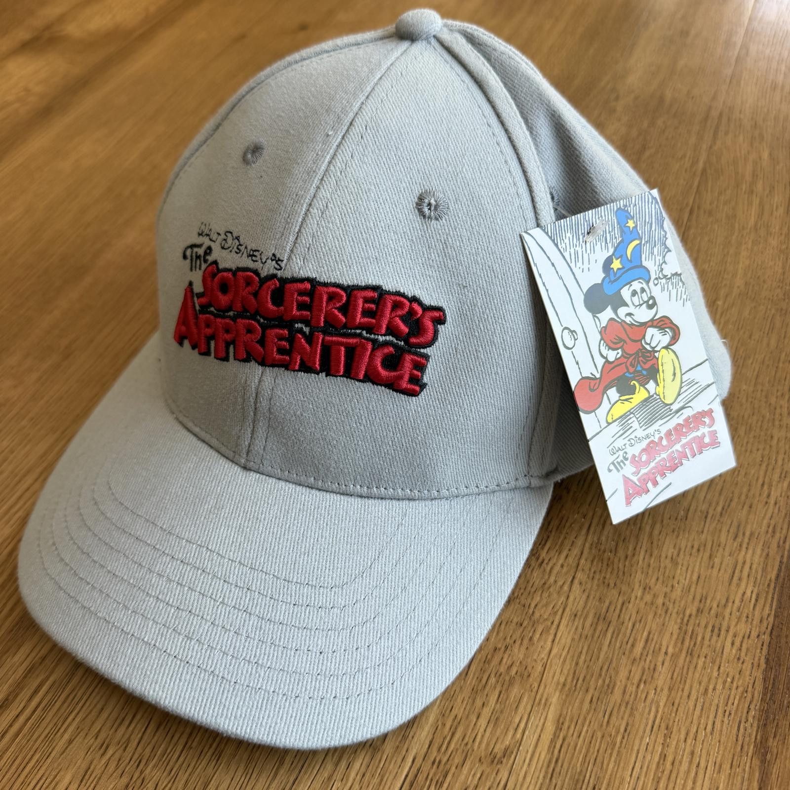 Disney Disney Sorcerer's Apprentice Hat D23 Exclusive S/M fits big Size ONE SIZE - 1 Thumbnail