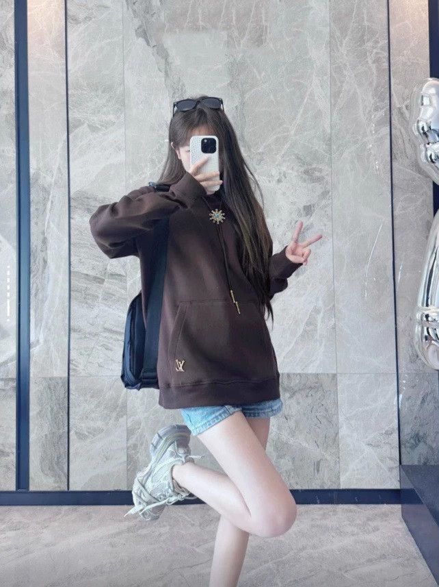 Louis Vuitton Louis Vuitton Louis Vuitton Turquoise Flower Brown Hoodie- Size US L / EU 52-54 / 3 - 8 Thumbnail