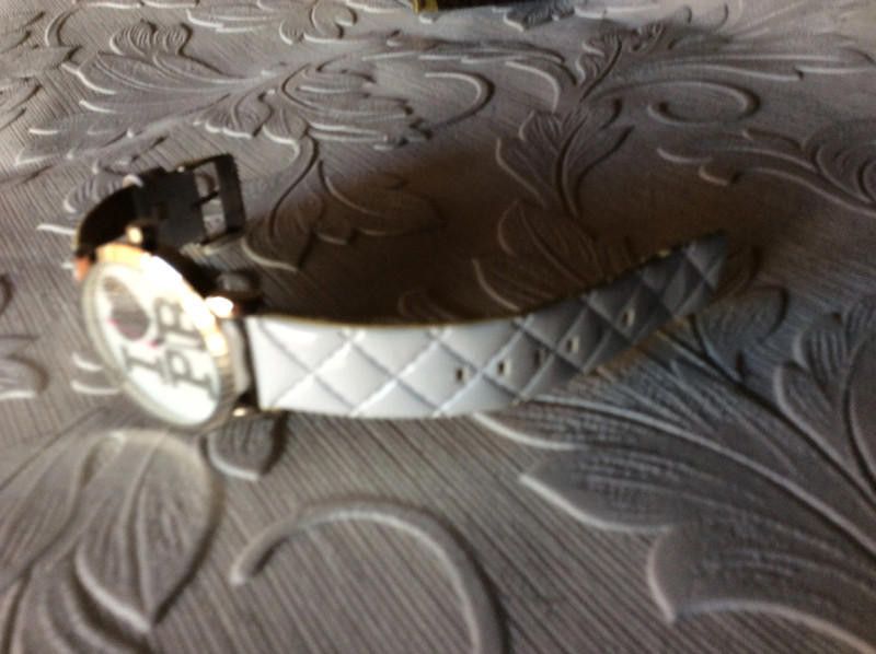 Designer Paul's Boutique Women's with White Dial leather strap watch Size ONE SIZE - 5 Thumbnail