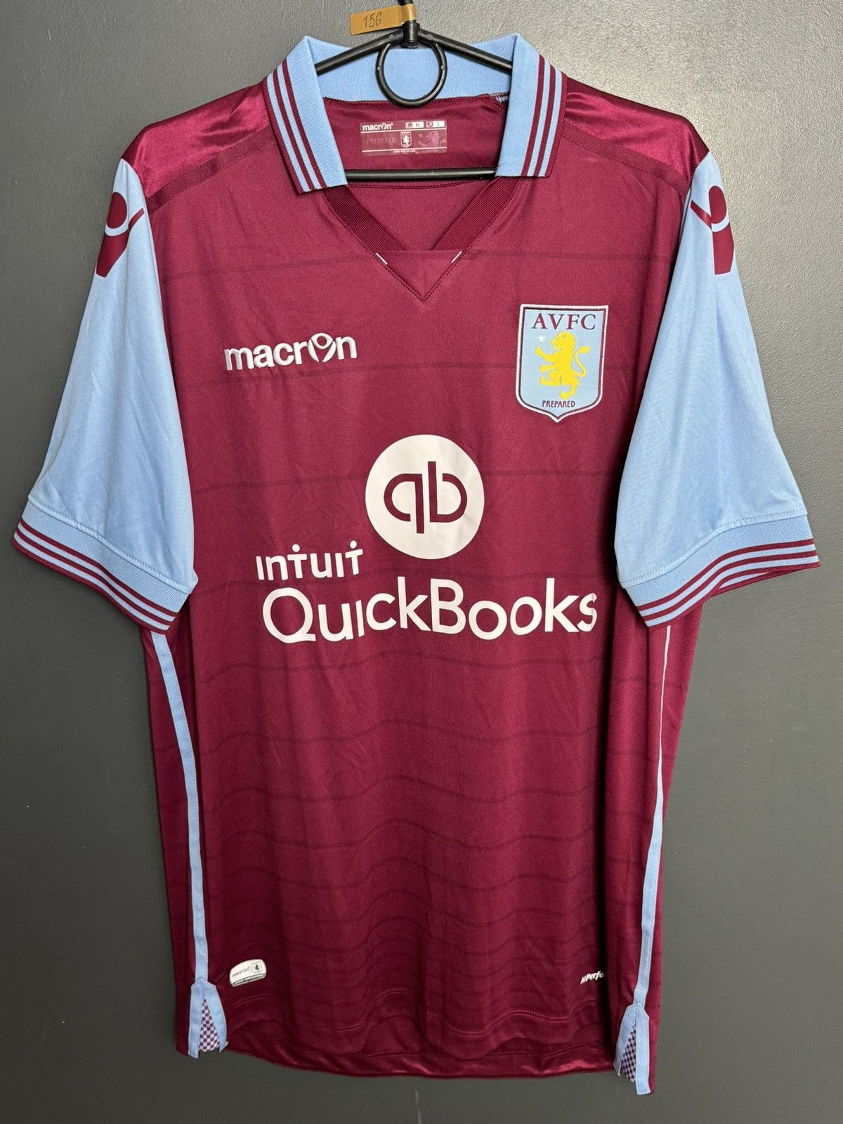 Macron Aston Villa 15/16 Home Football Jersey Size US XL / EU 56 / 4 - 1 Thumbnail