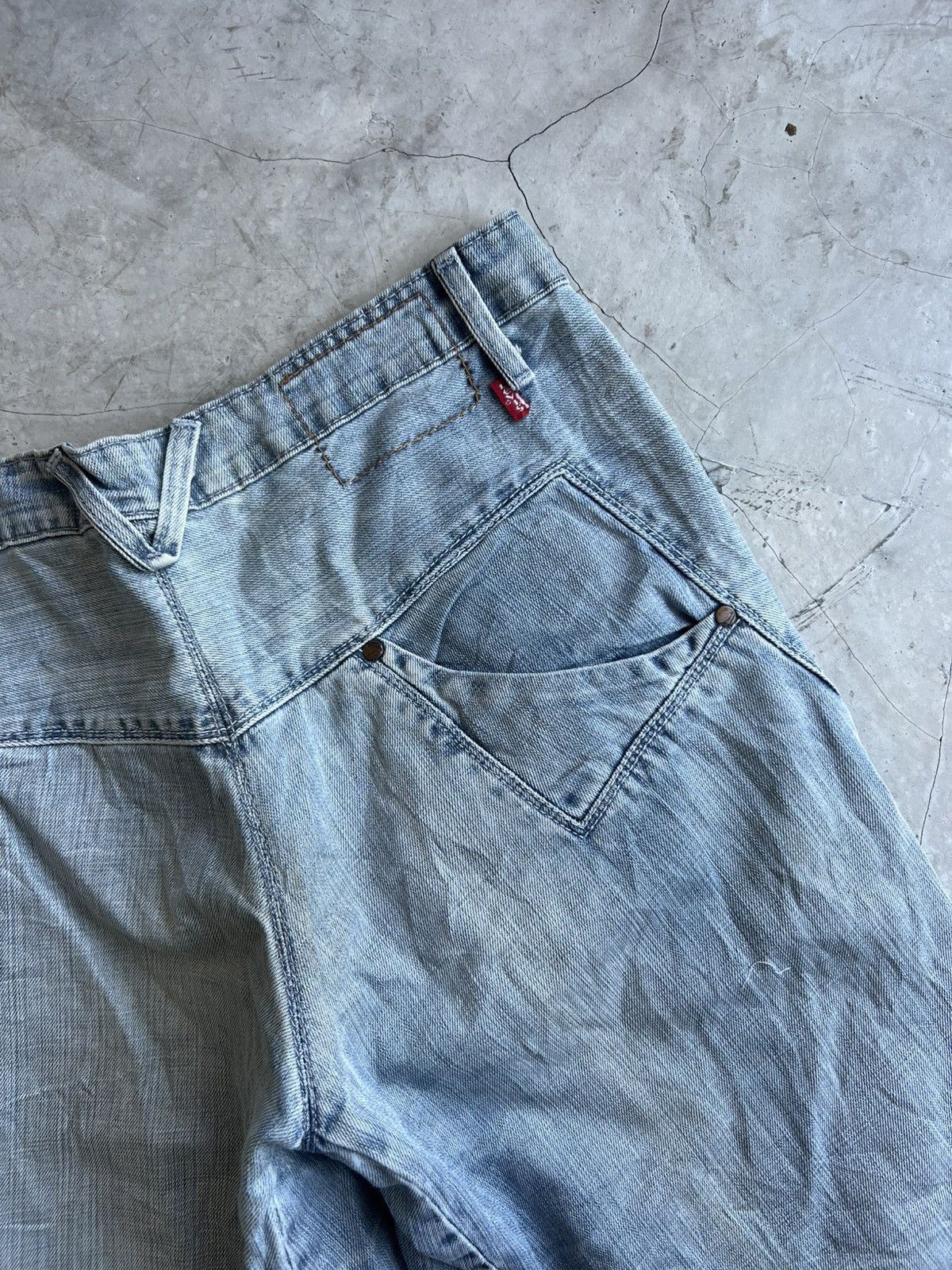 Levi's Vintage Levis Engineered Twisted Jeans Tag W32 Actual 33x29 Size US 32 / EU 48 - 9 Thumbnail