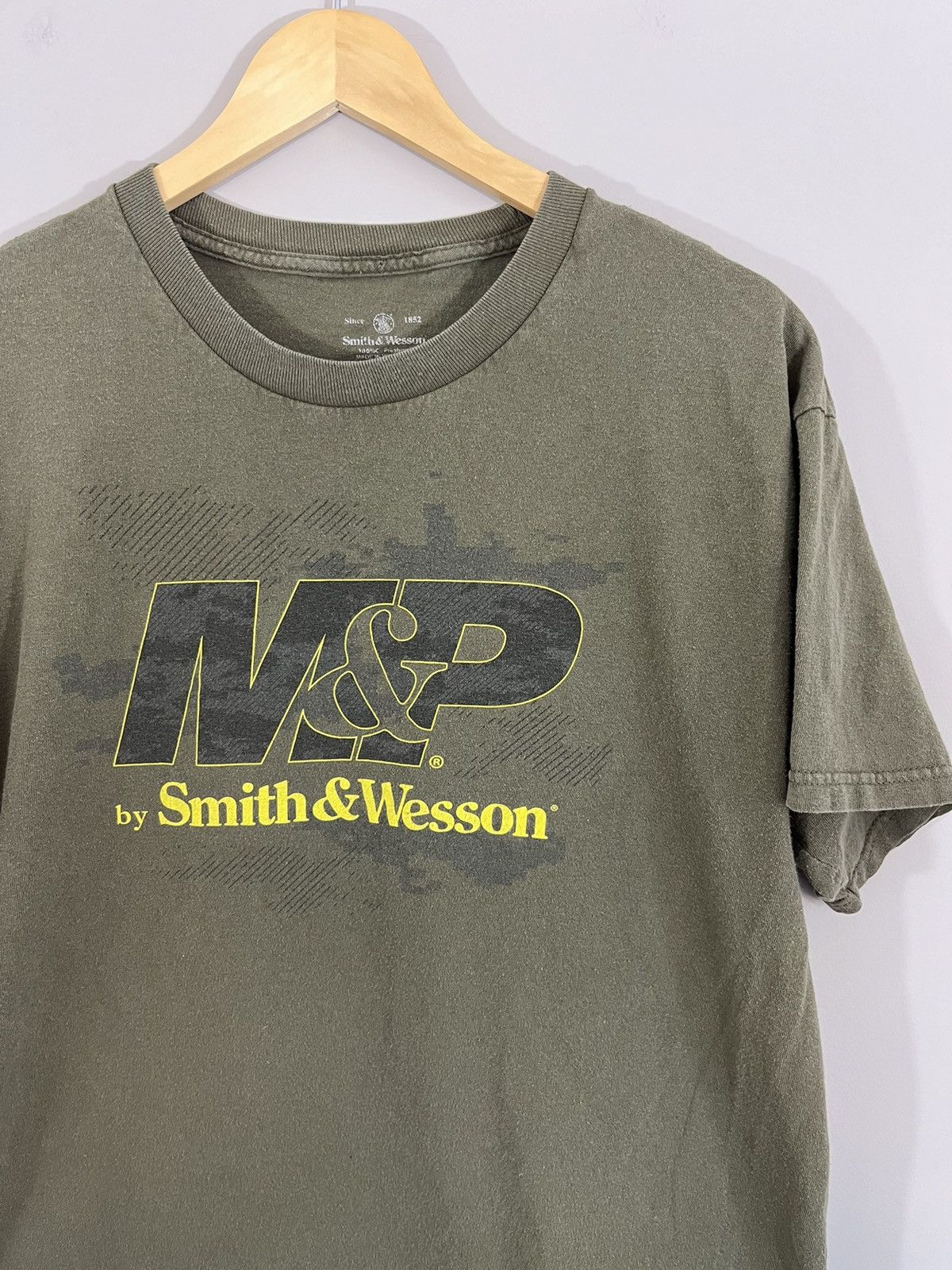 Other Smith And Wesson Gun Maker Brand Faded Tee Size US L / EU 52-54 / 3 - 2 Thumbnail