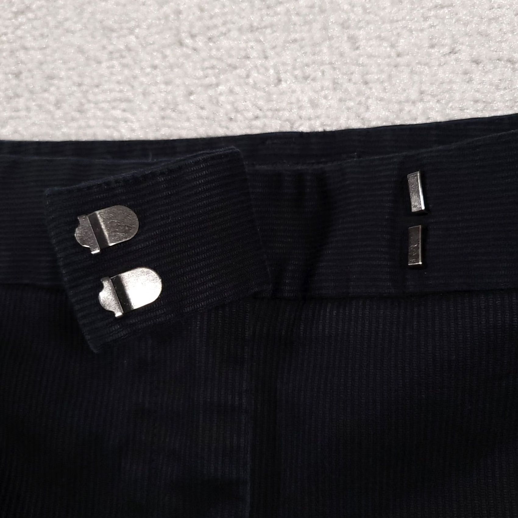 Kenneth Cole Kenneth Cole Unlisted Capri Pants 8 Dark Blue Stretch Straight Womens Size 30" / US 8 / IT 44 - 5 Thumbnail